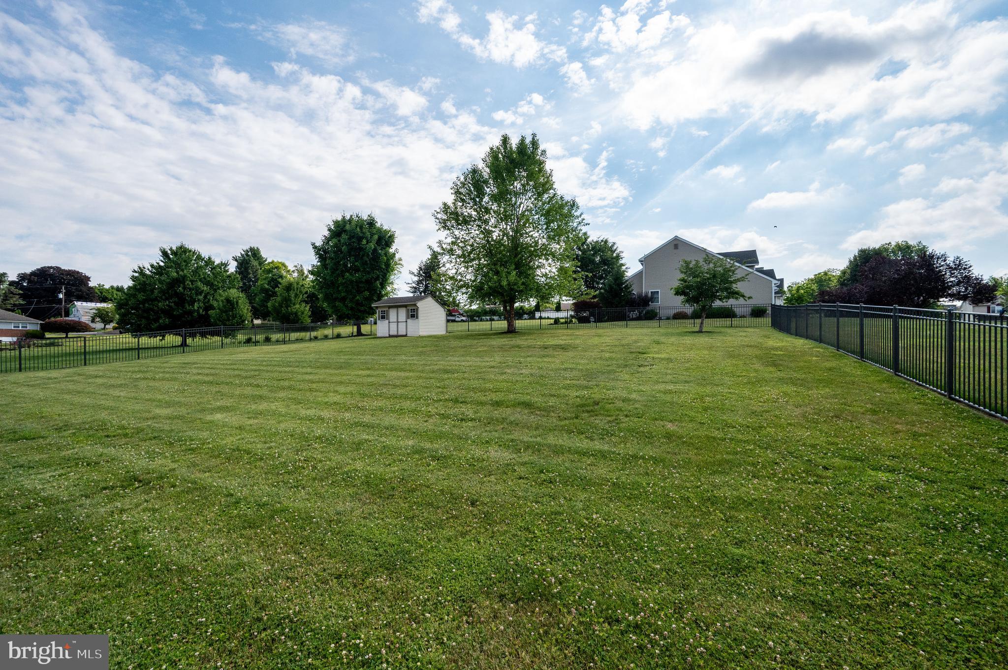 COLLEGE HILL - Residential