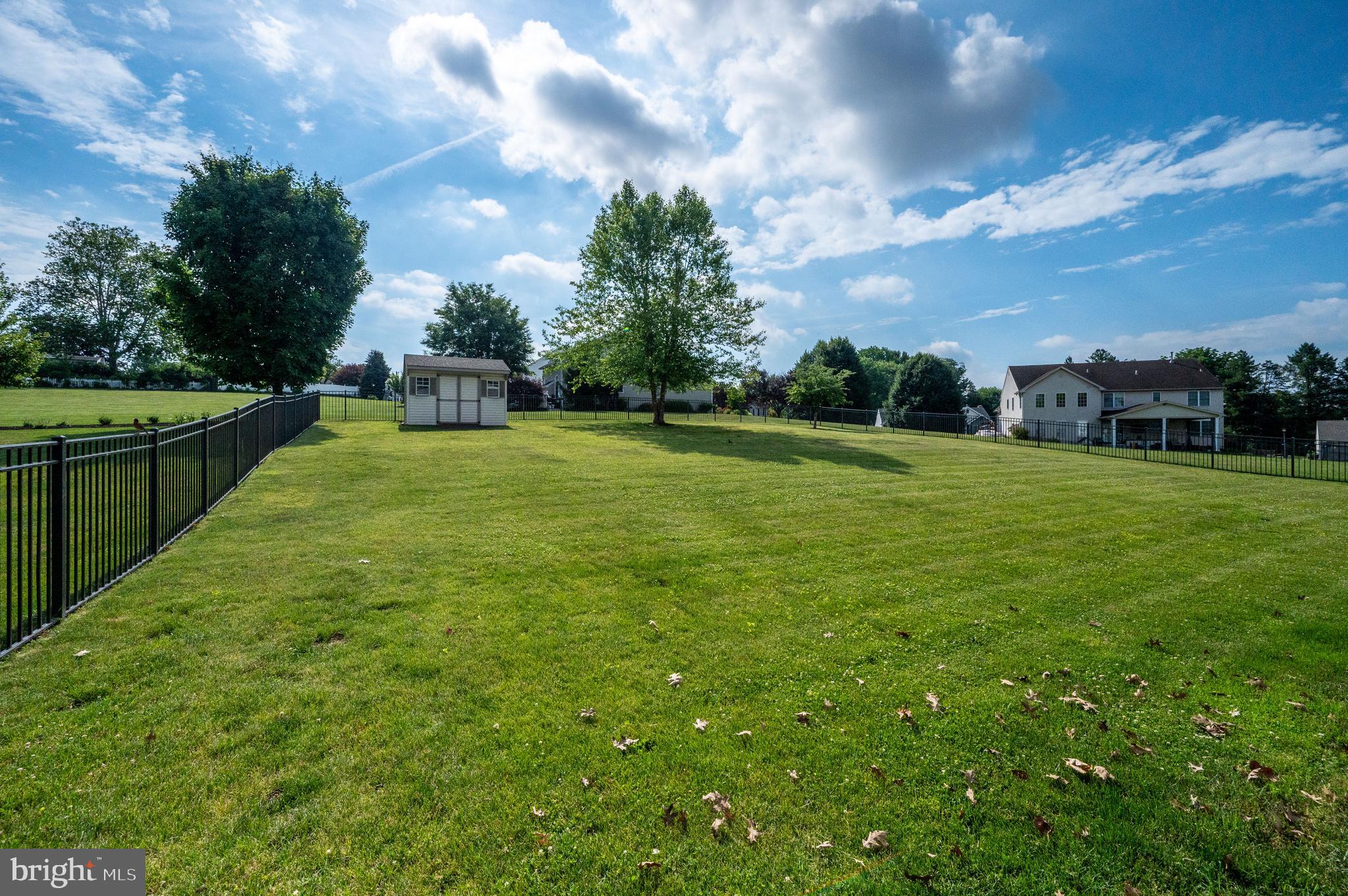 COLLEGE HILL - Residential