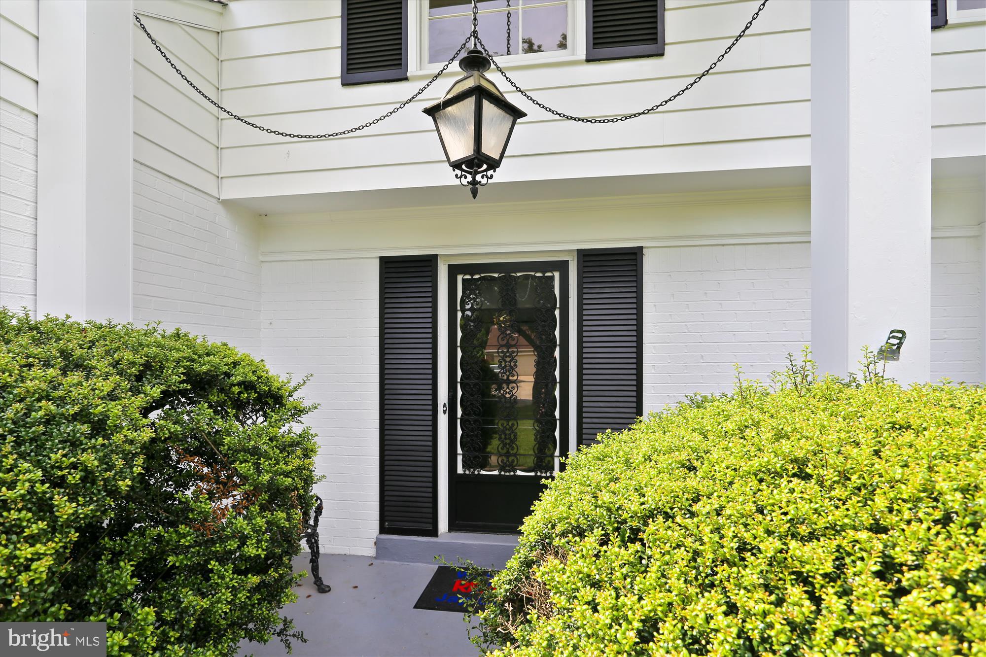 POTOMAC COMMONS - Residential