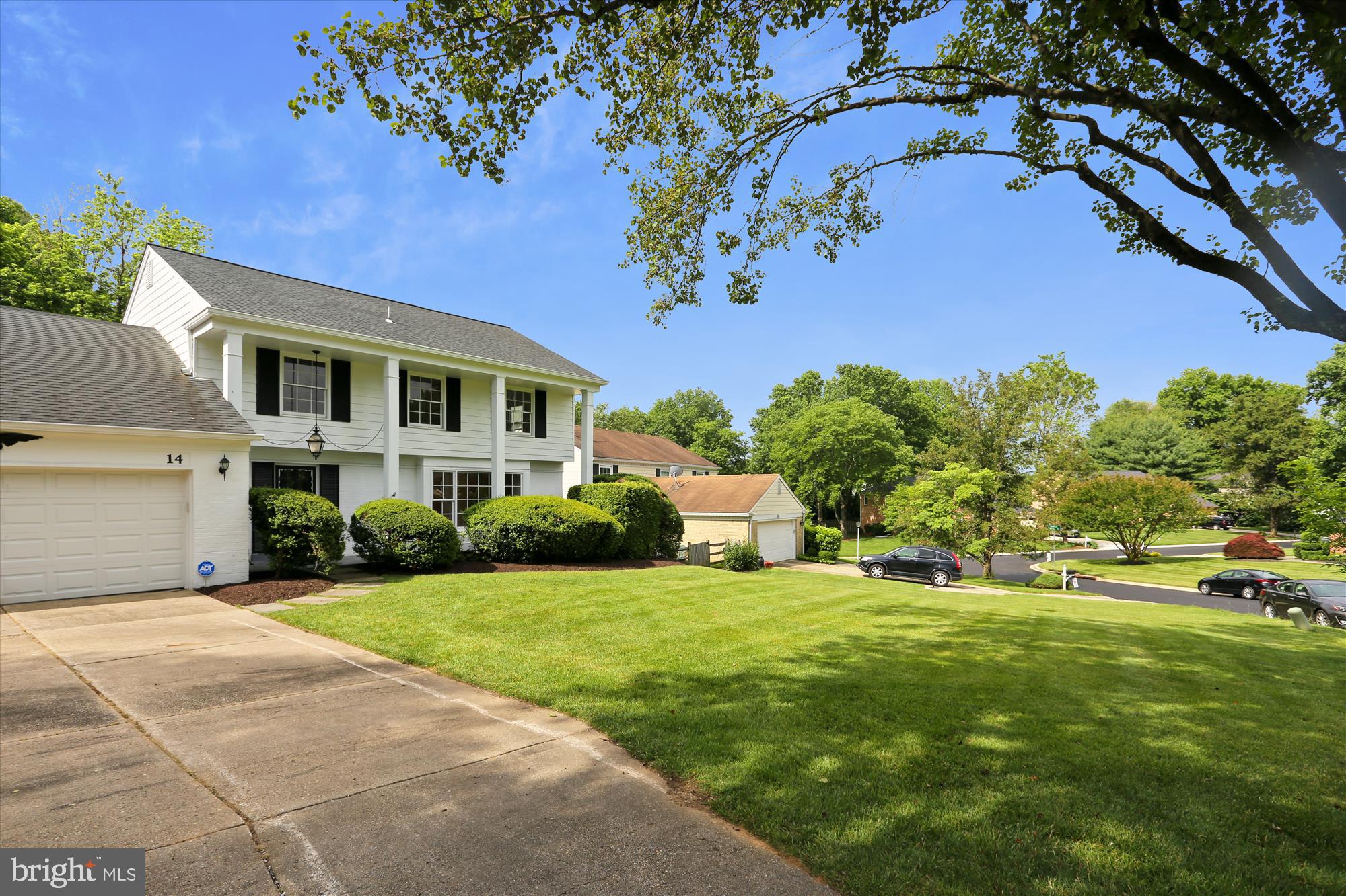 POTOMAC COMMONS - Residential