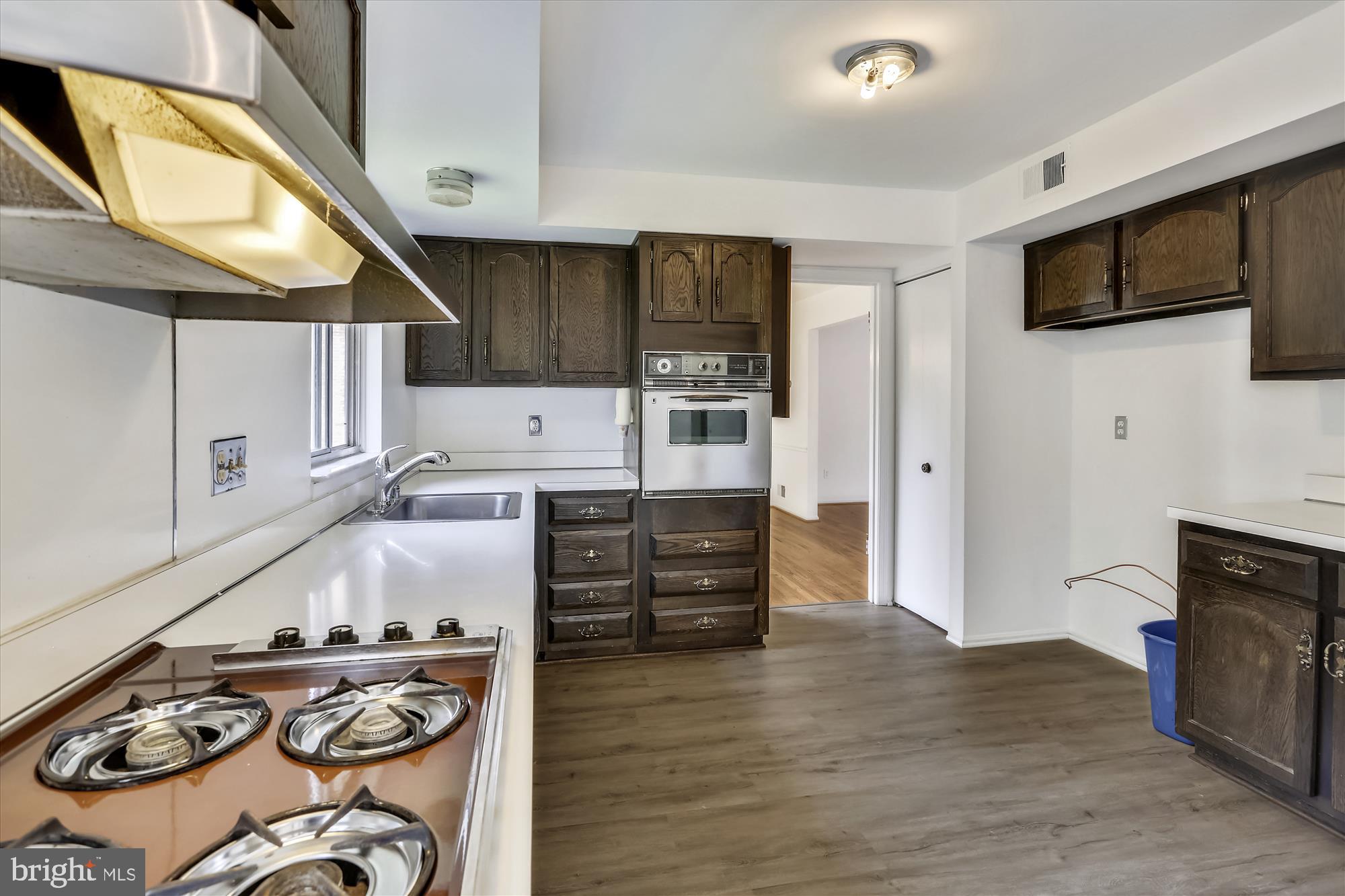 POTOMAC COMMONS - Residential