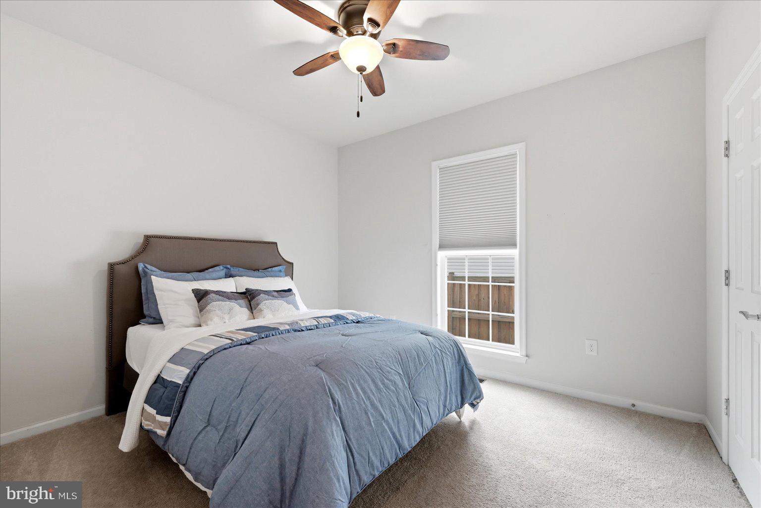 MEADOWS EDGE - Residential