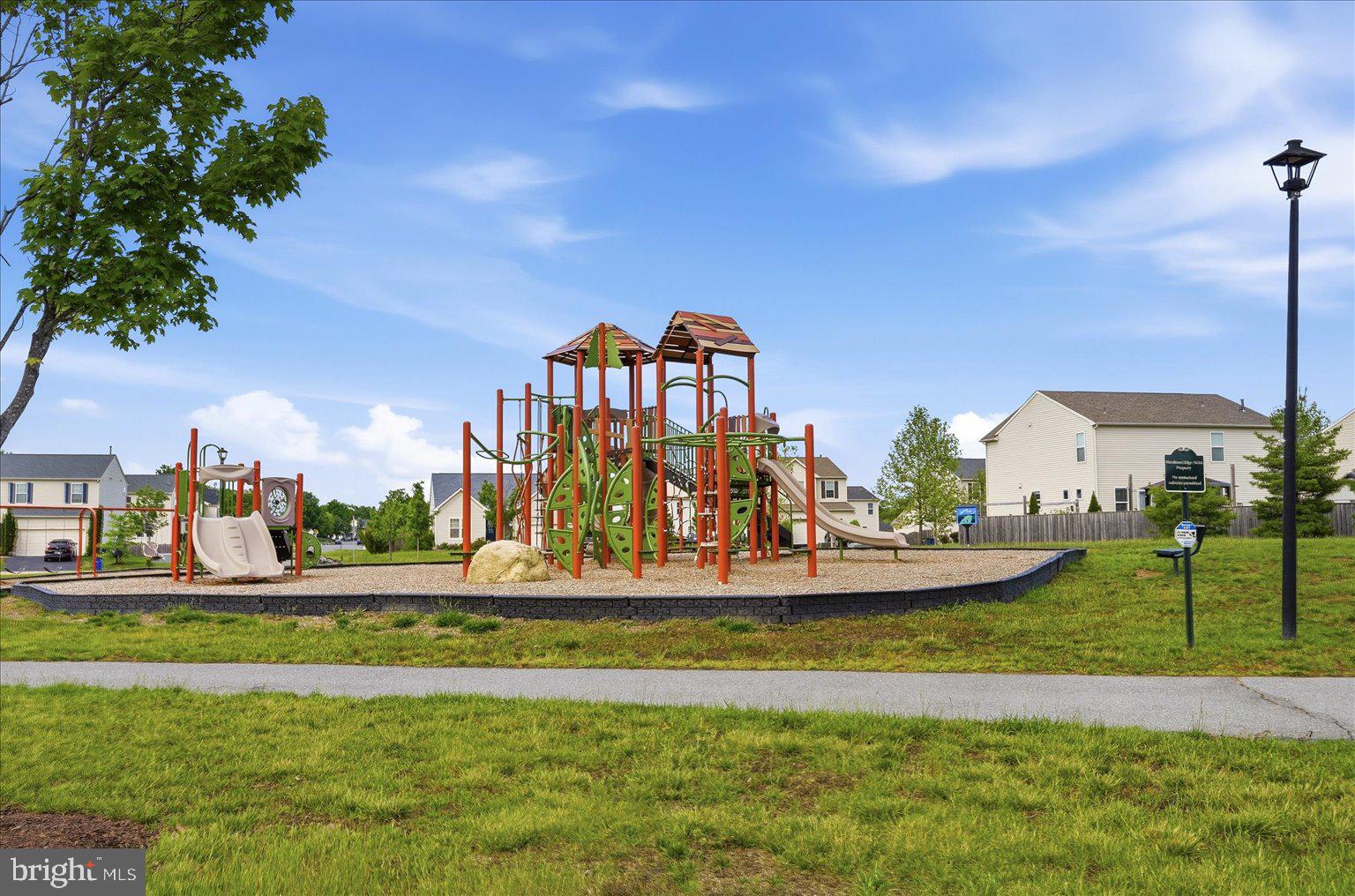 MEADOWS EDGE - Residential
