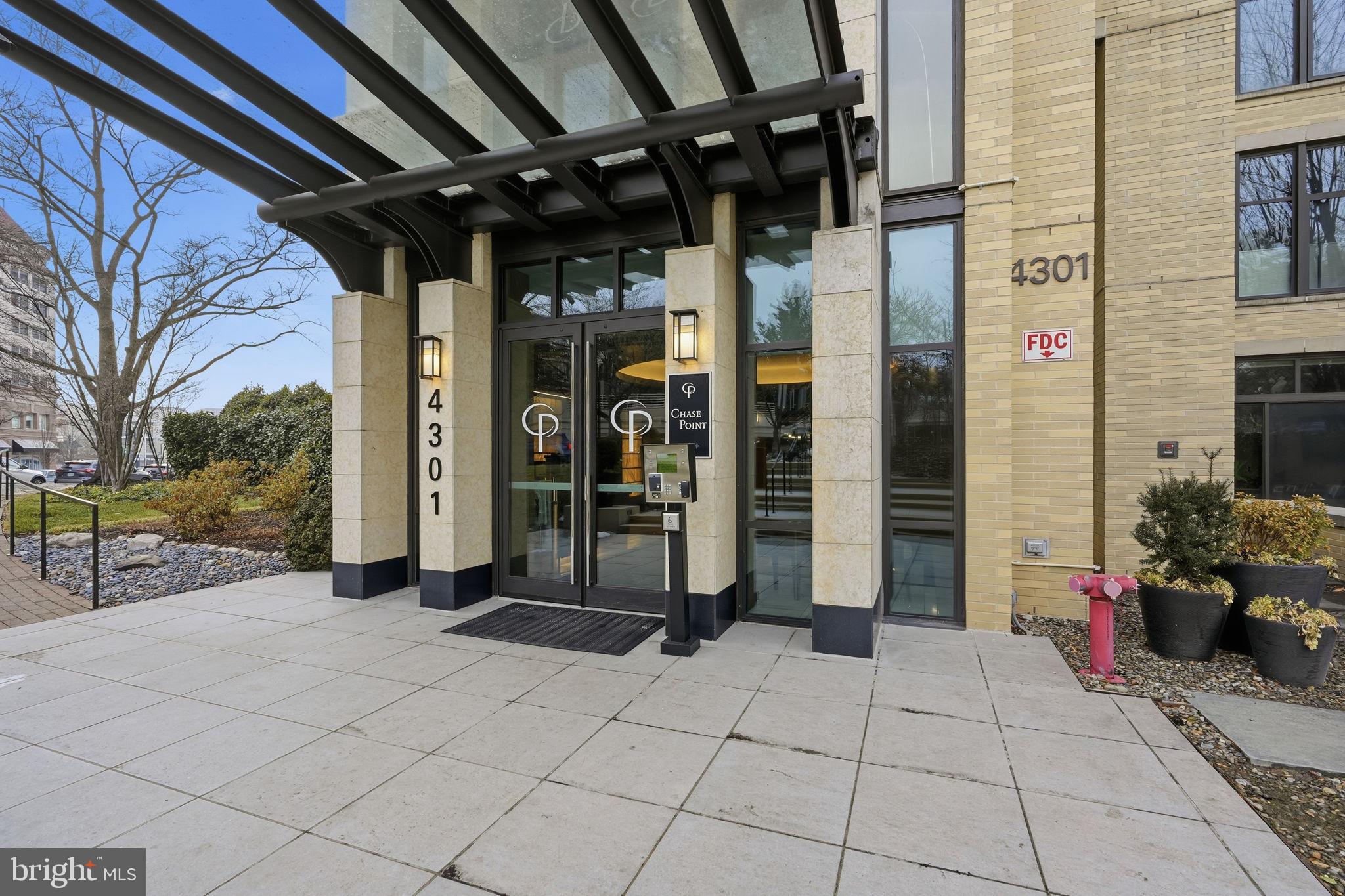 CHEVY CHASE - Residential