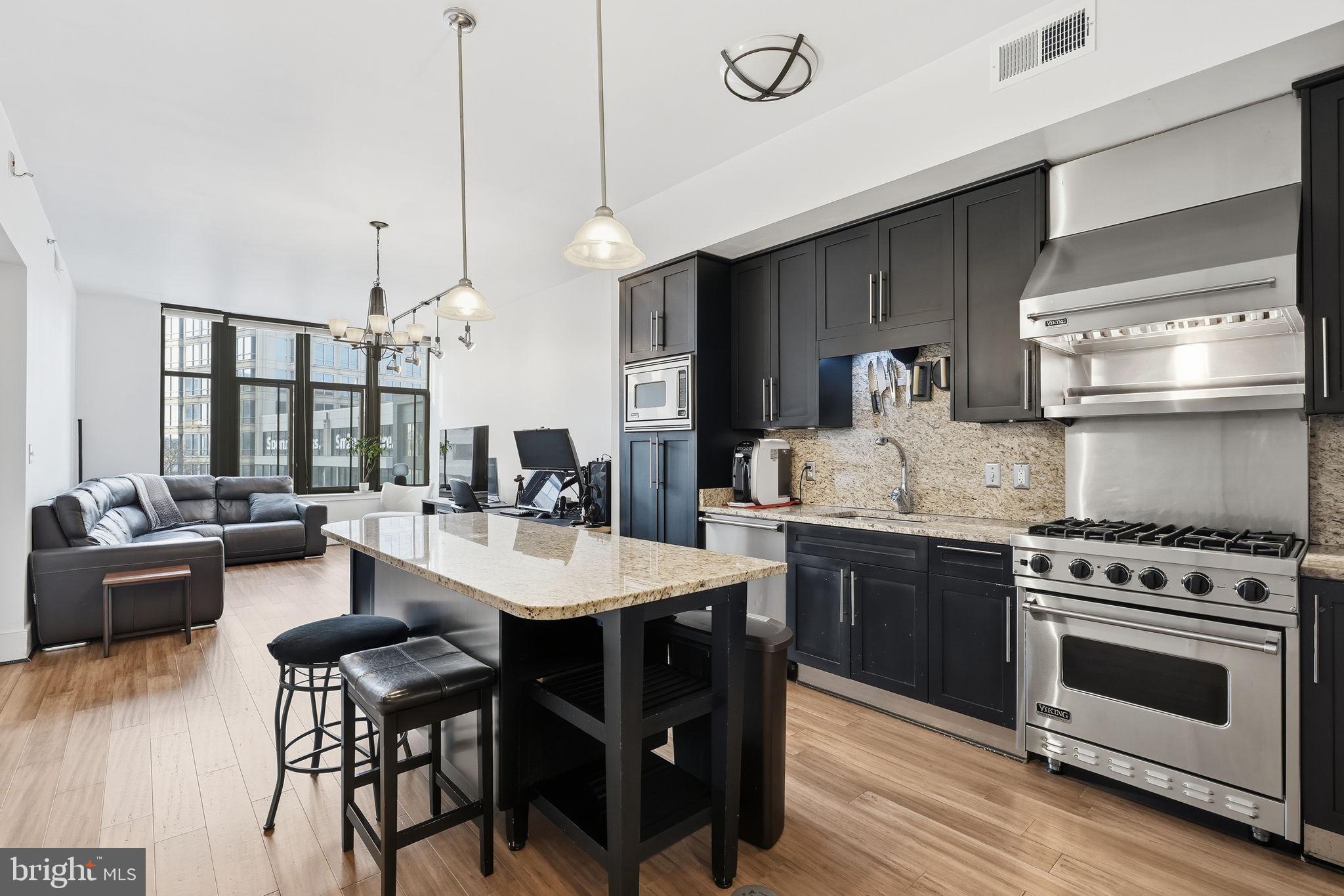 CHEVY CHASE - Residential