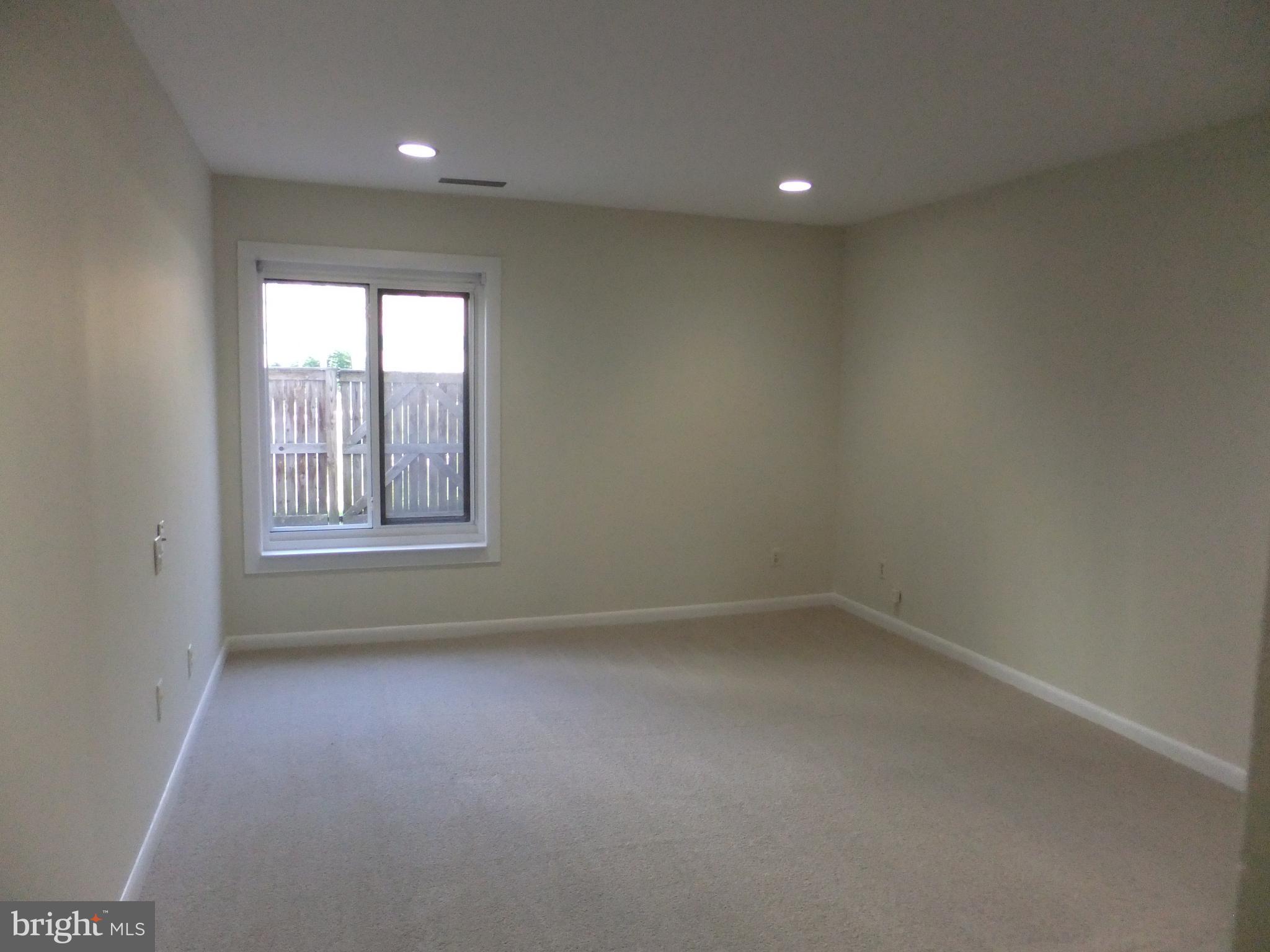 OAK HILL - Residential