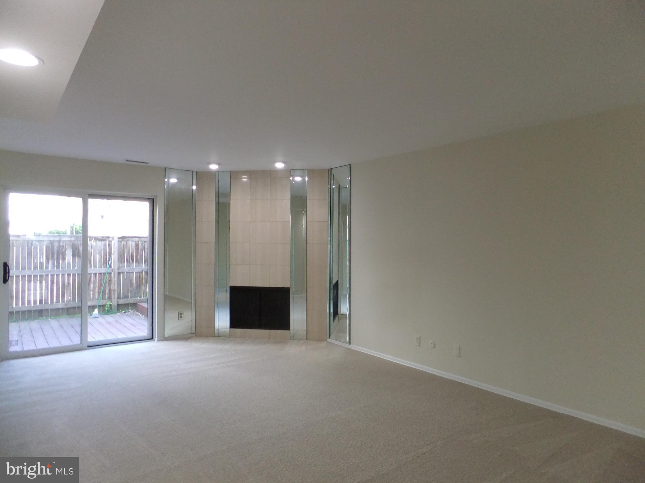 OAK HILL - Residential