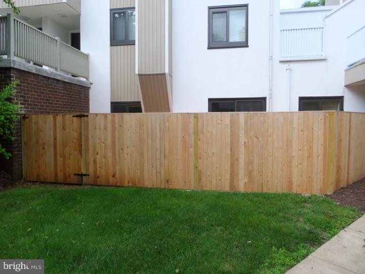 OAK HILL - Residential