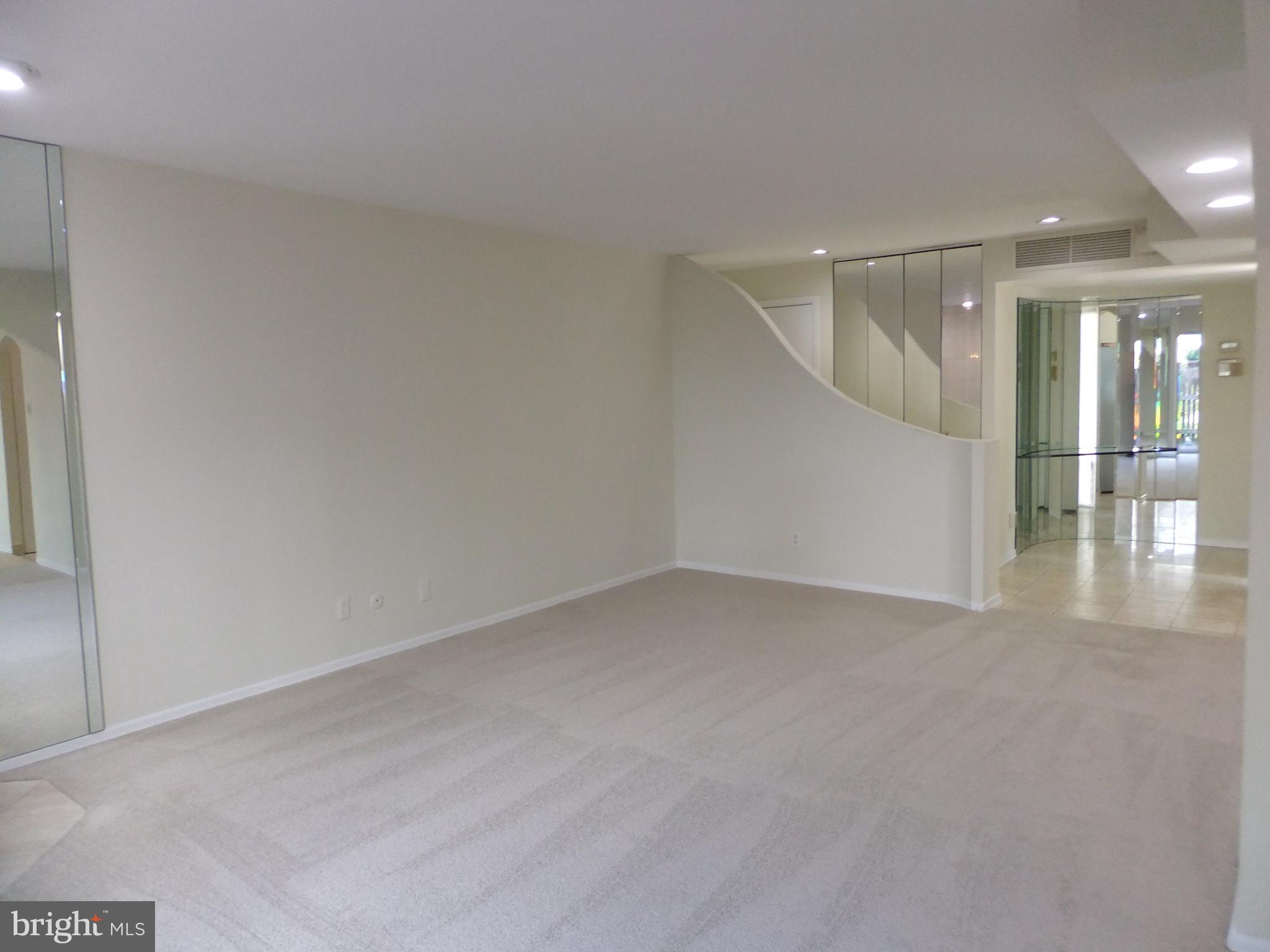 OAK HILL - Residential