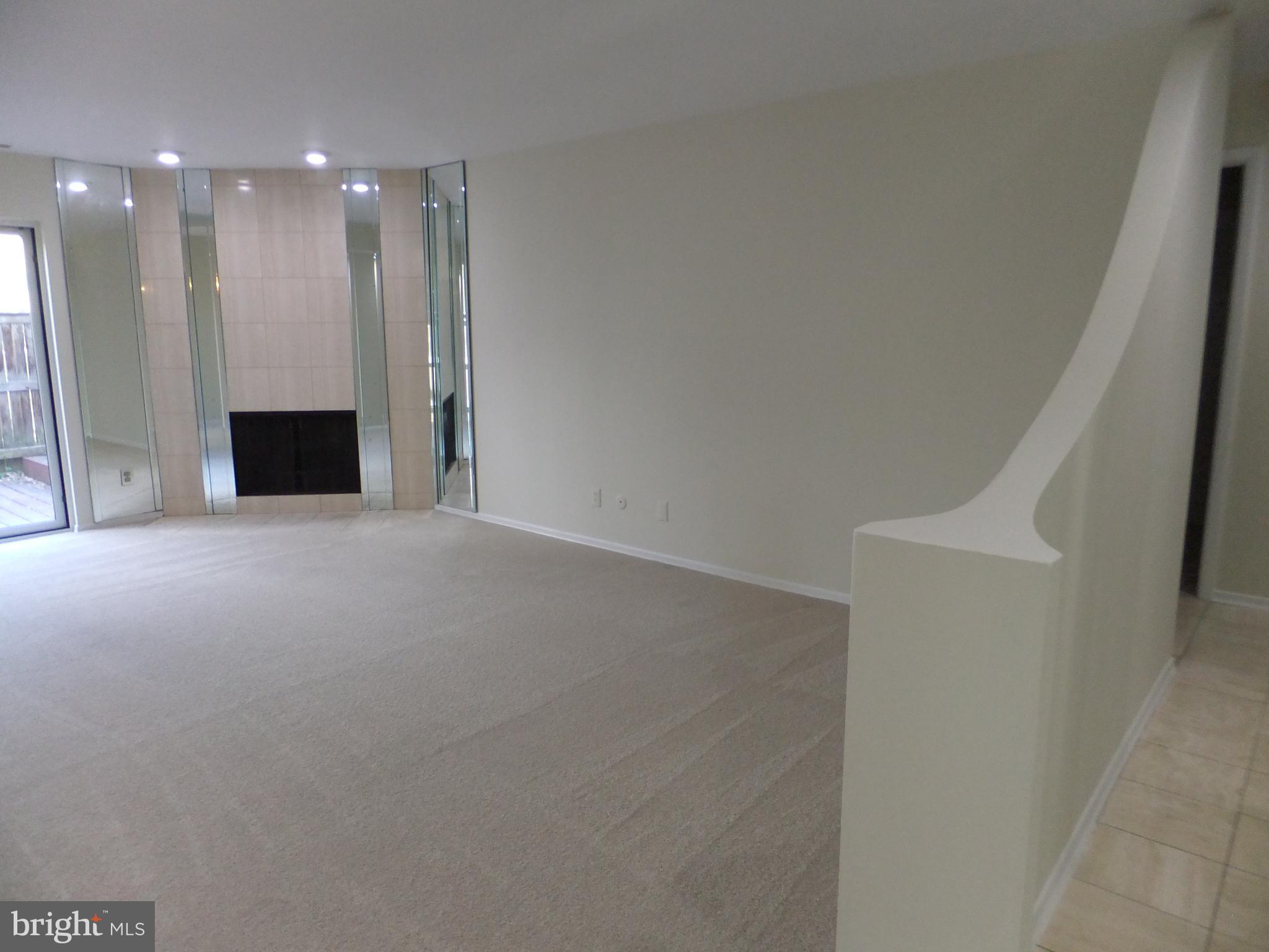 OAK HILL - Residential