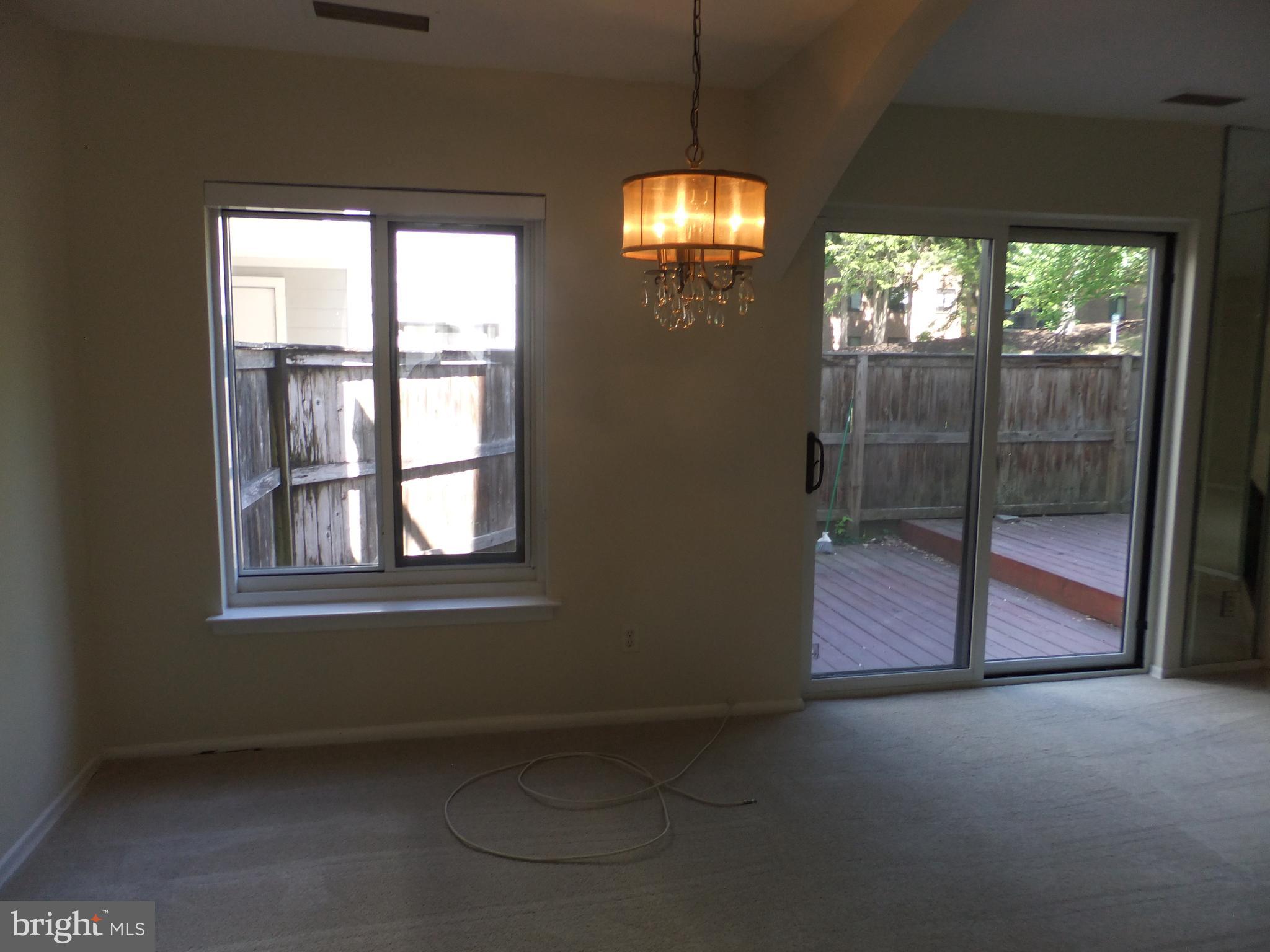 OAK HILL - Residential
