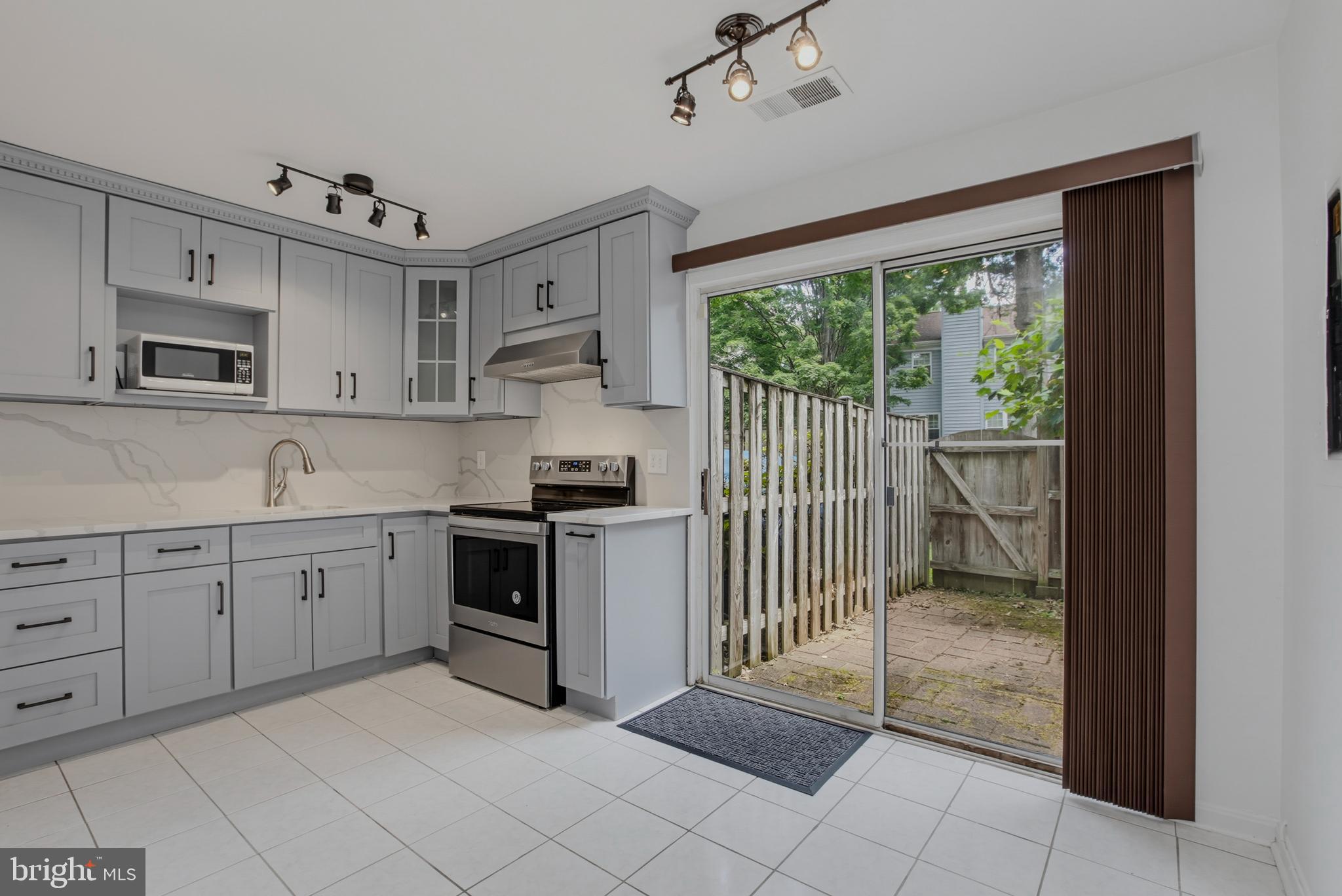 GREENS OF WARTHER - Residential