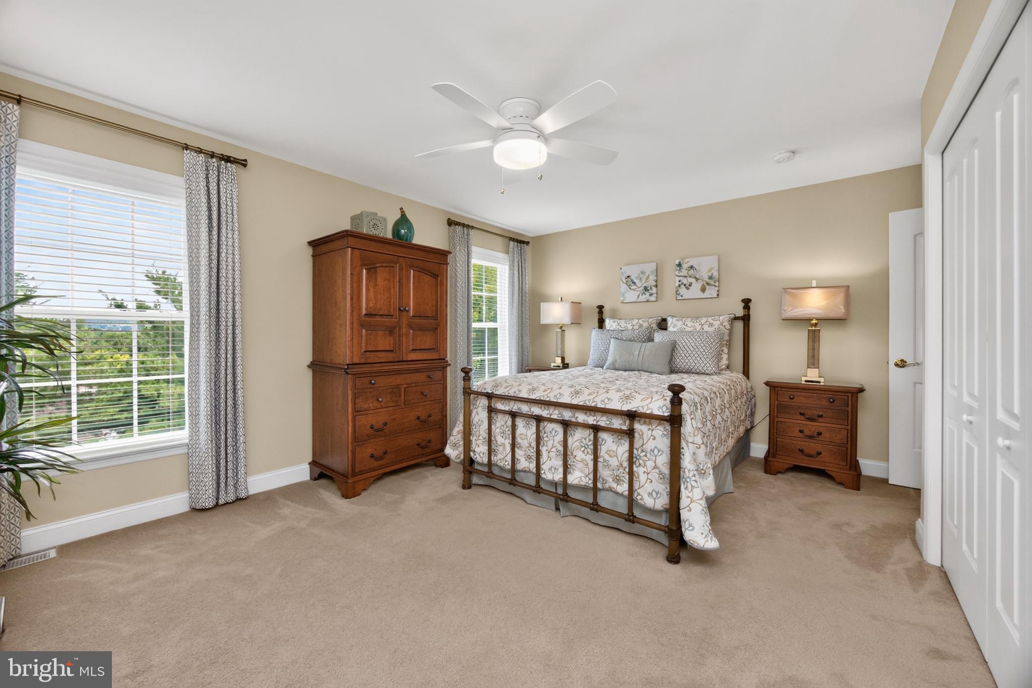 THE WOODS AT ROCK RAYMOND - Residential