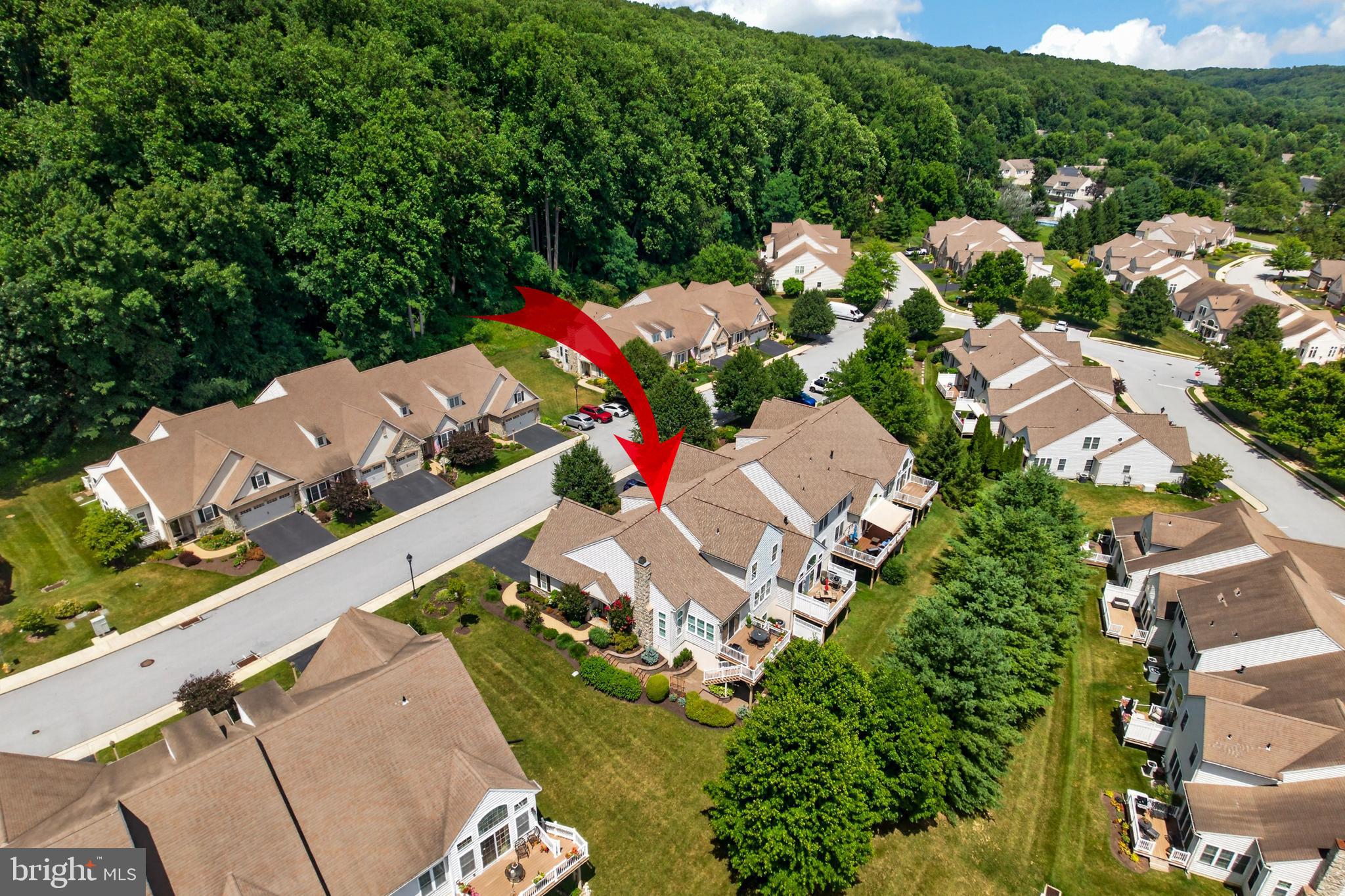 THE WOODS AT ROCK RAYMOND - Residential