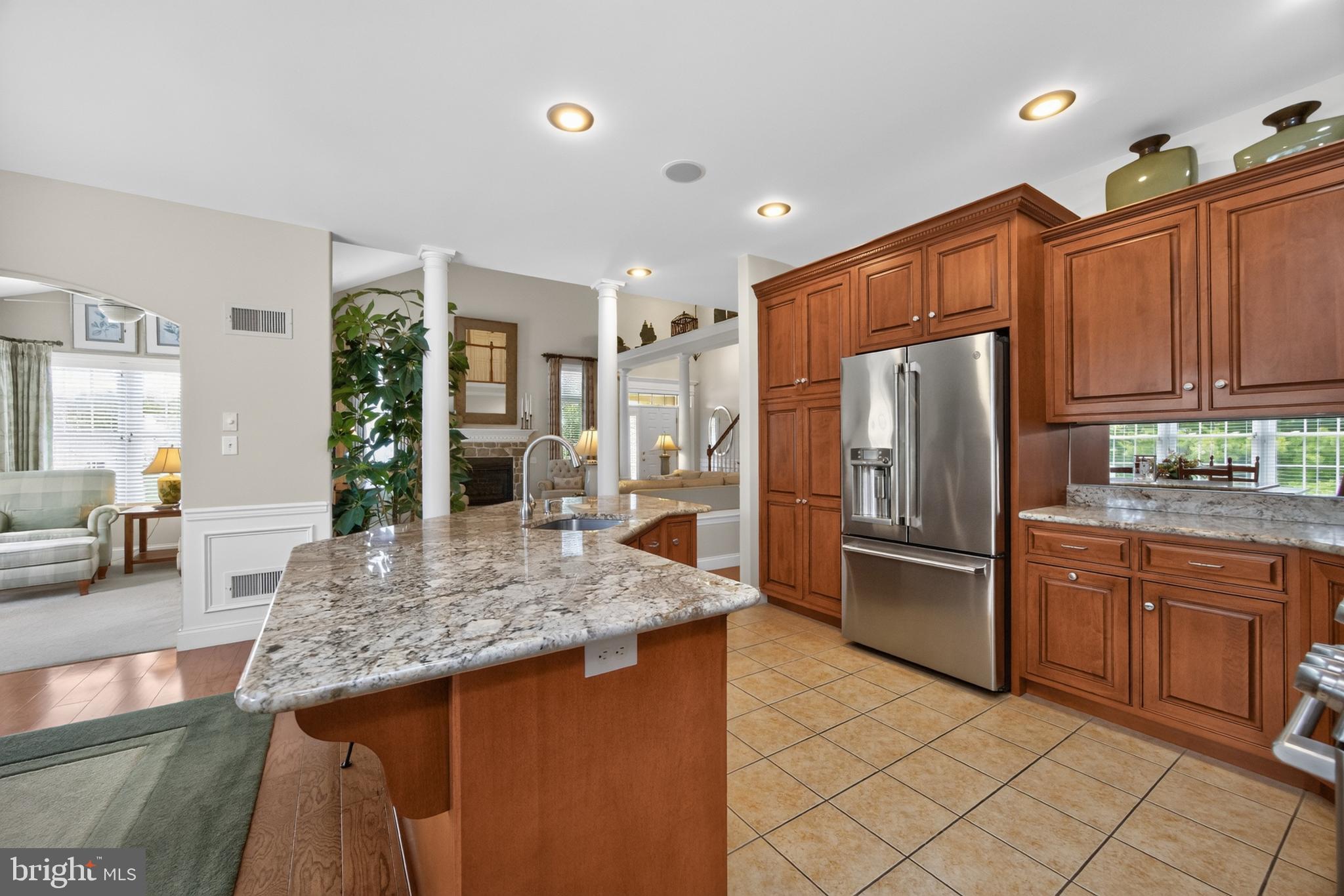 THE WOODS AT ROCK RAYMOND - Residential