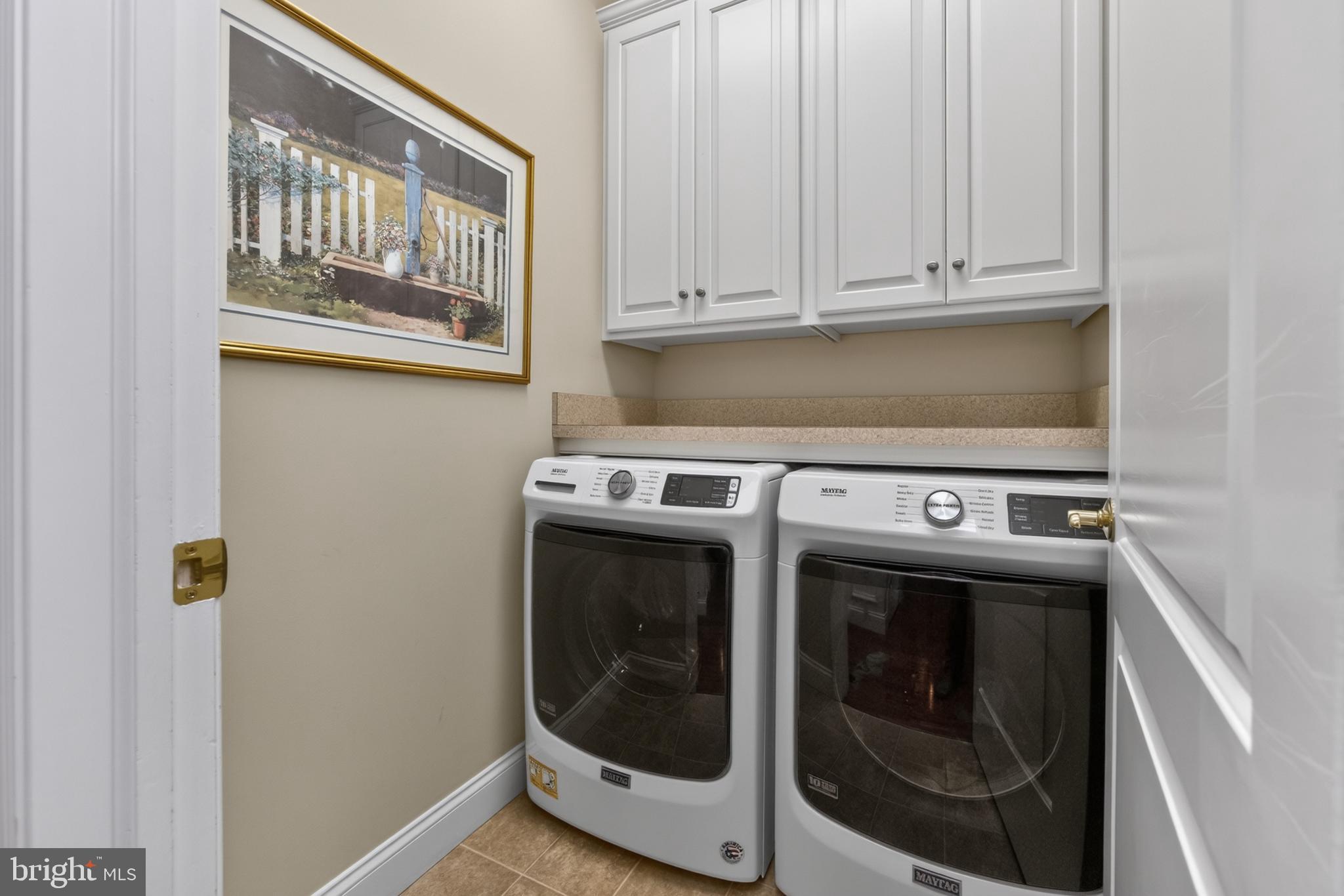 THE WOODS AT ROCK RAYMOND - Residential