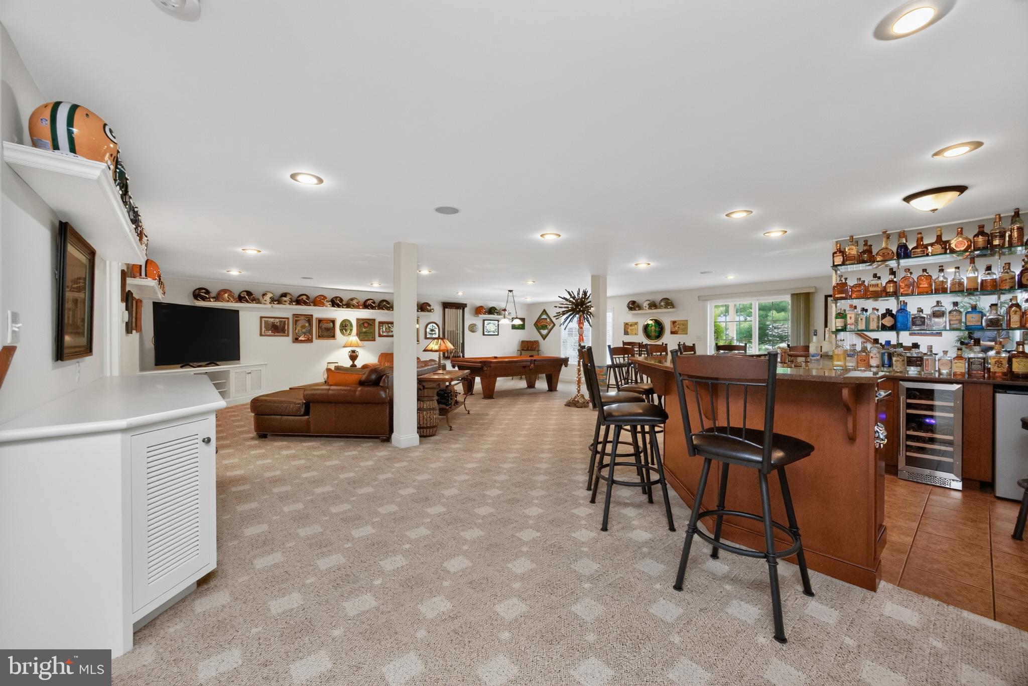 THE WOODS AT ROCK RAYMOND - Residential