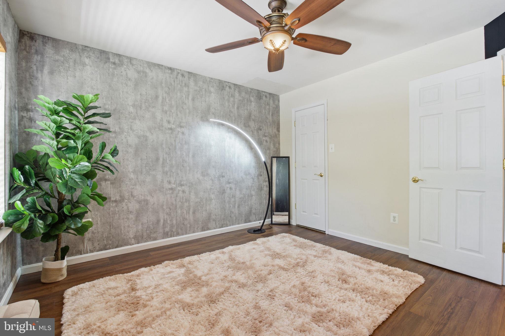 FRENCHTOWN CROSSING - Residential