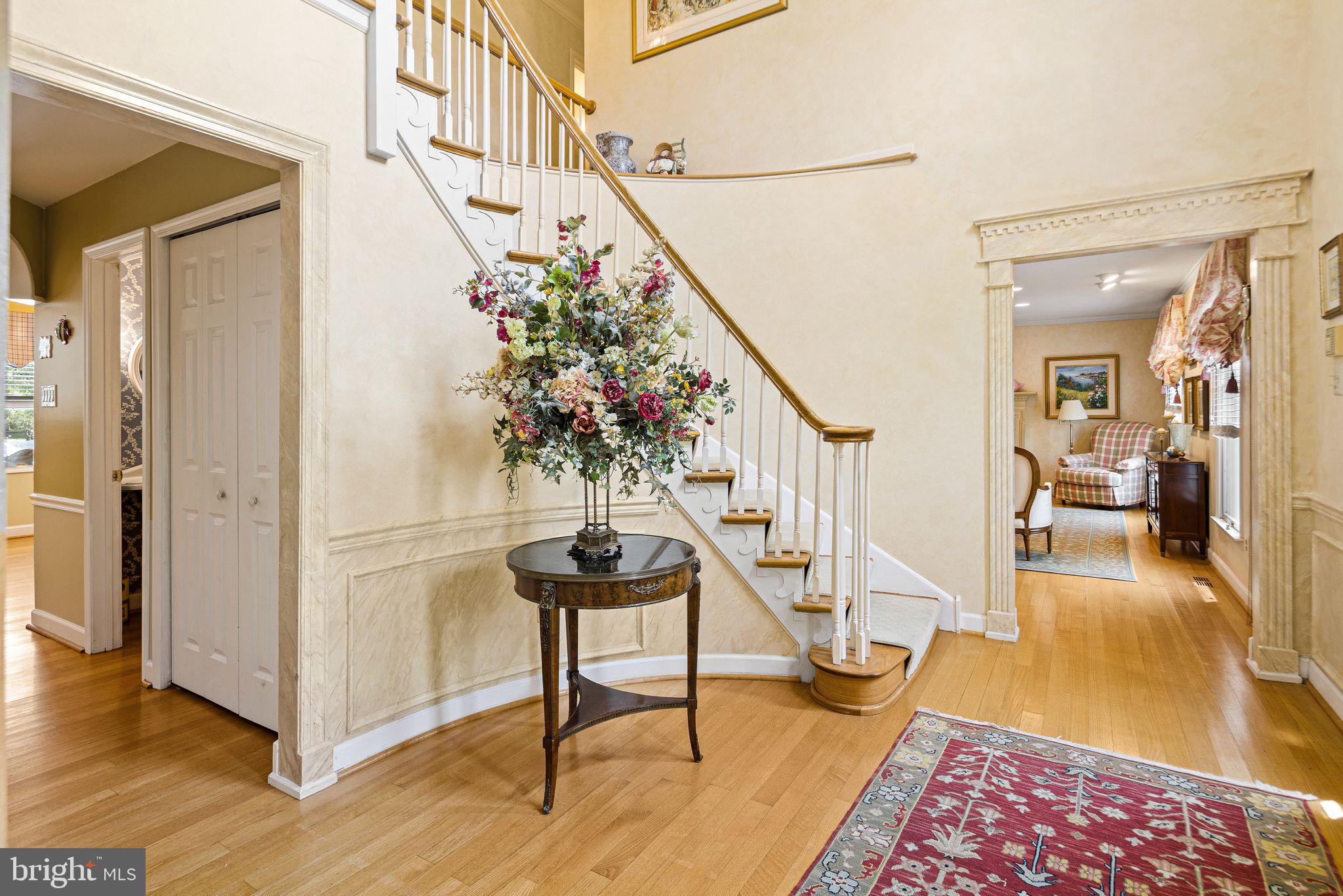GWYNEDD KNOLL - Residential