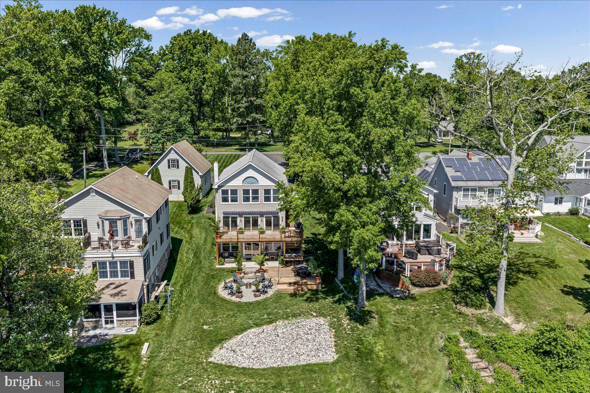 ELKMORE - Residential