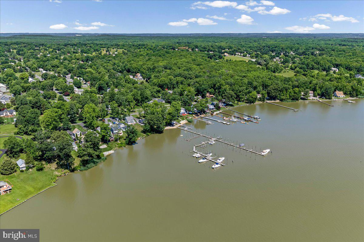 ELKMORE - Residential