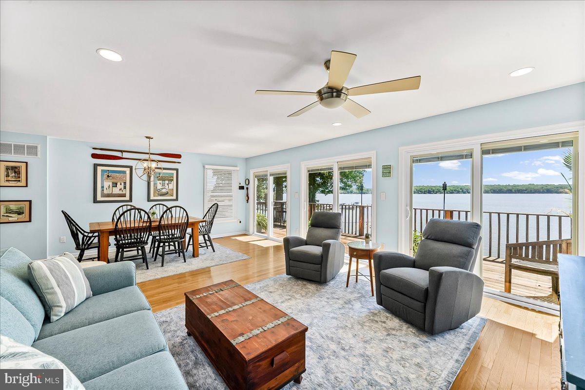 ELKMORE - Residential