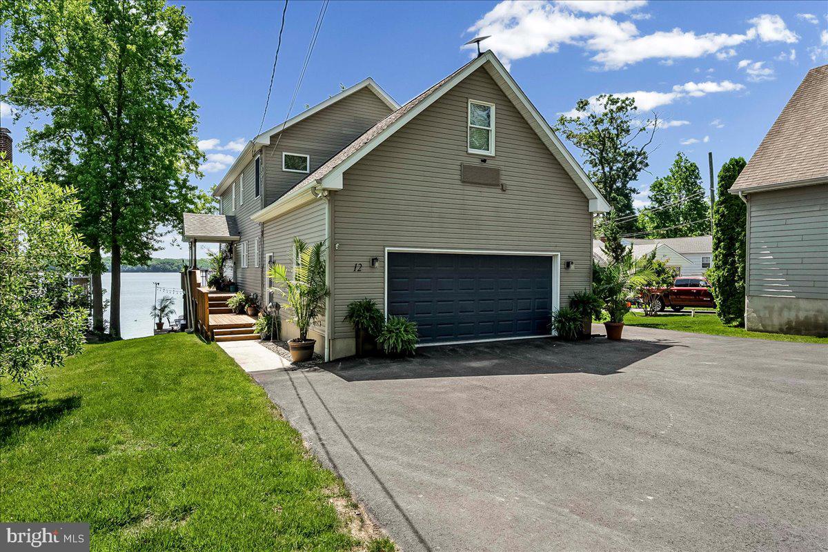 ELKMORE - Residential