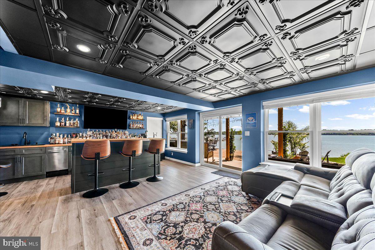 ELKMORE - Residential