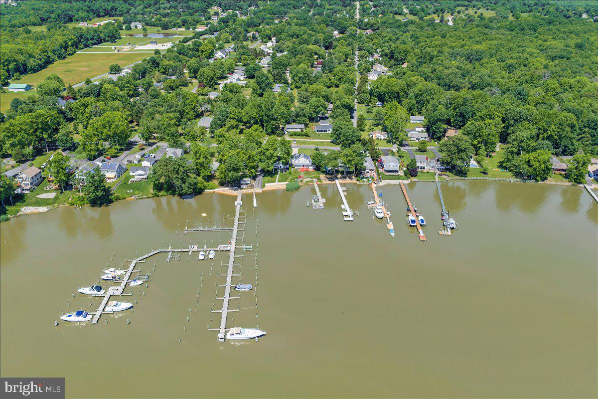 ELKMORE - Residential