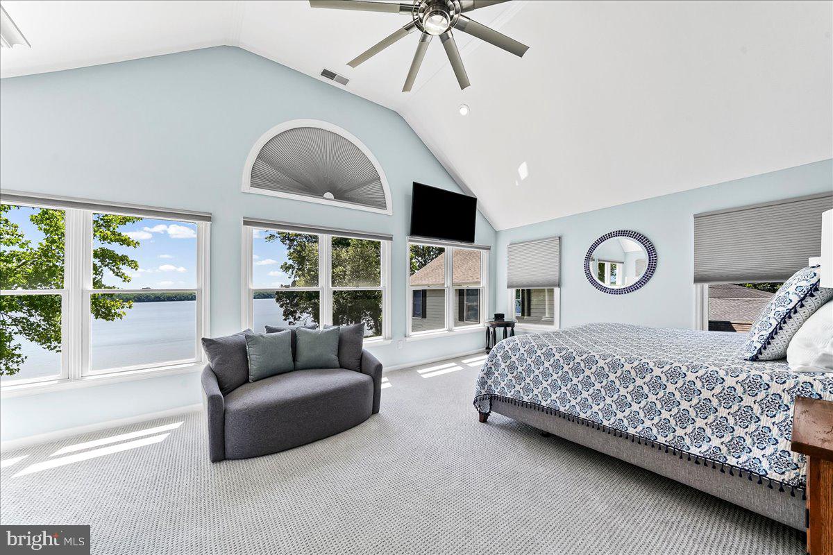 ELKMORE - Residential