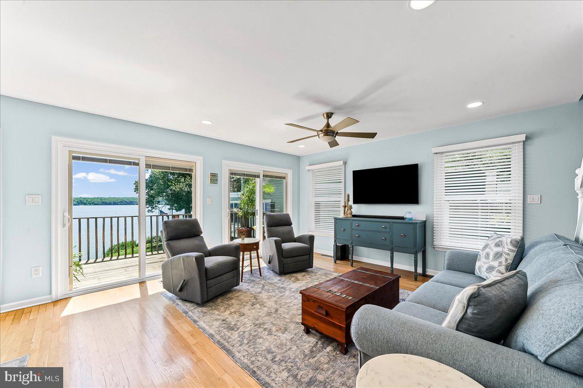 ELKMORE - Residential