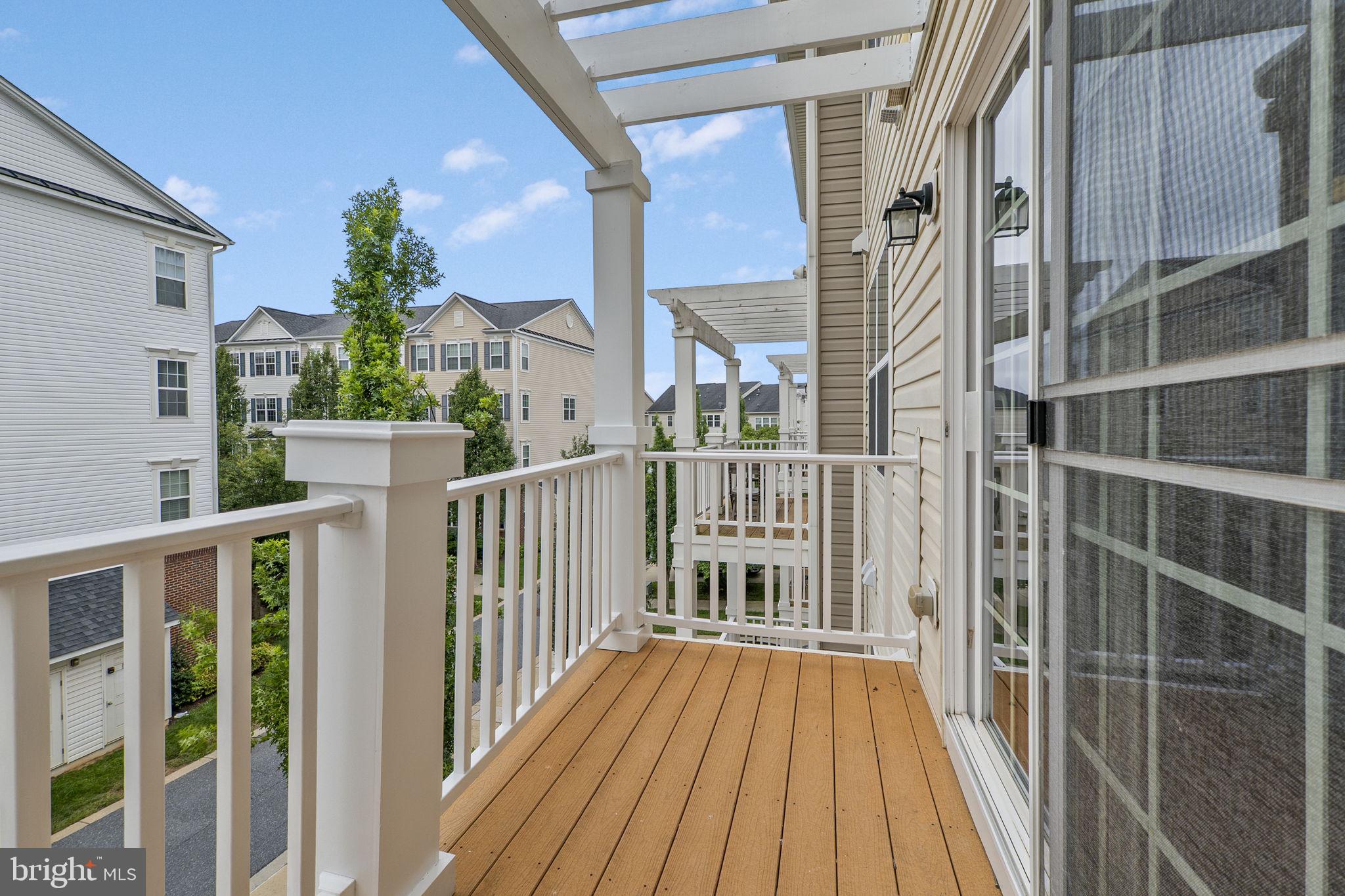 ARORA HILLS - Residential