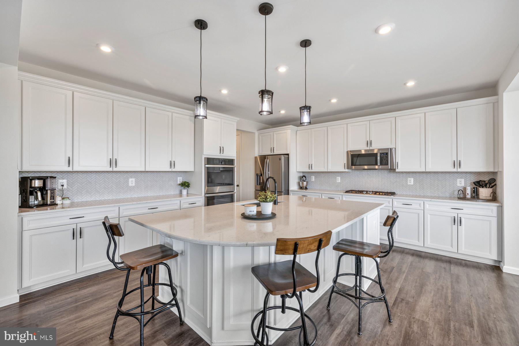 SOUTHERN HILLS - Residential