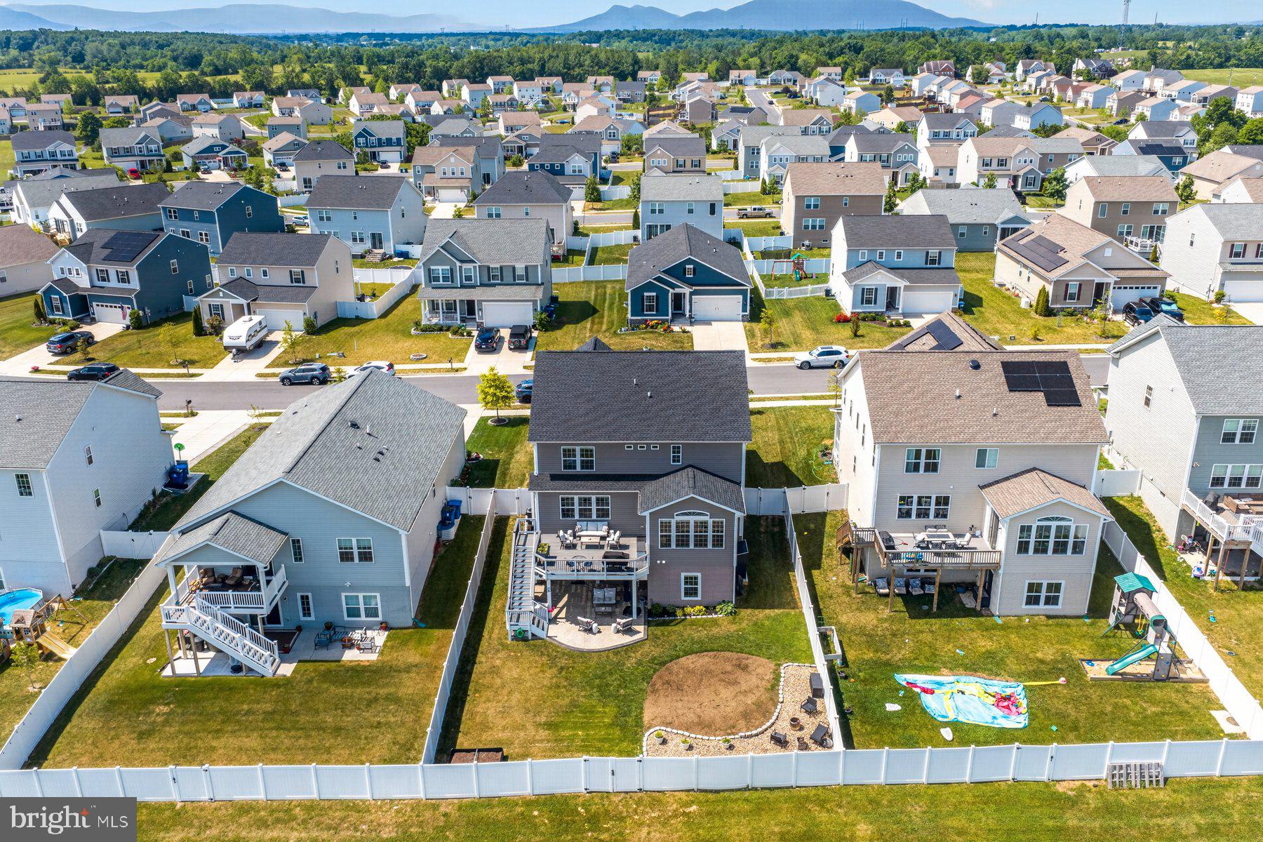 SOUTHERN HILLS - Residential