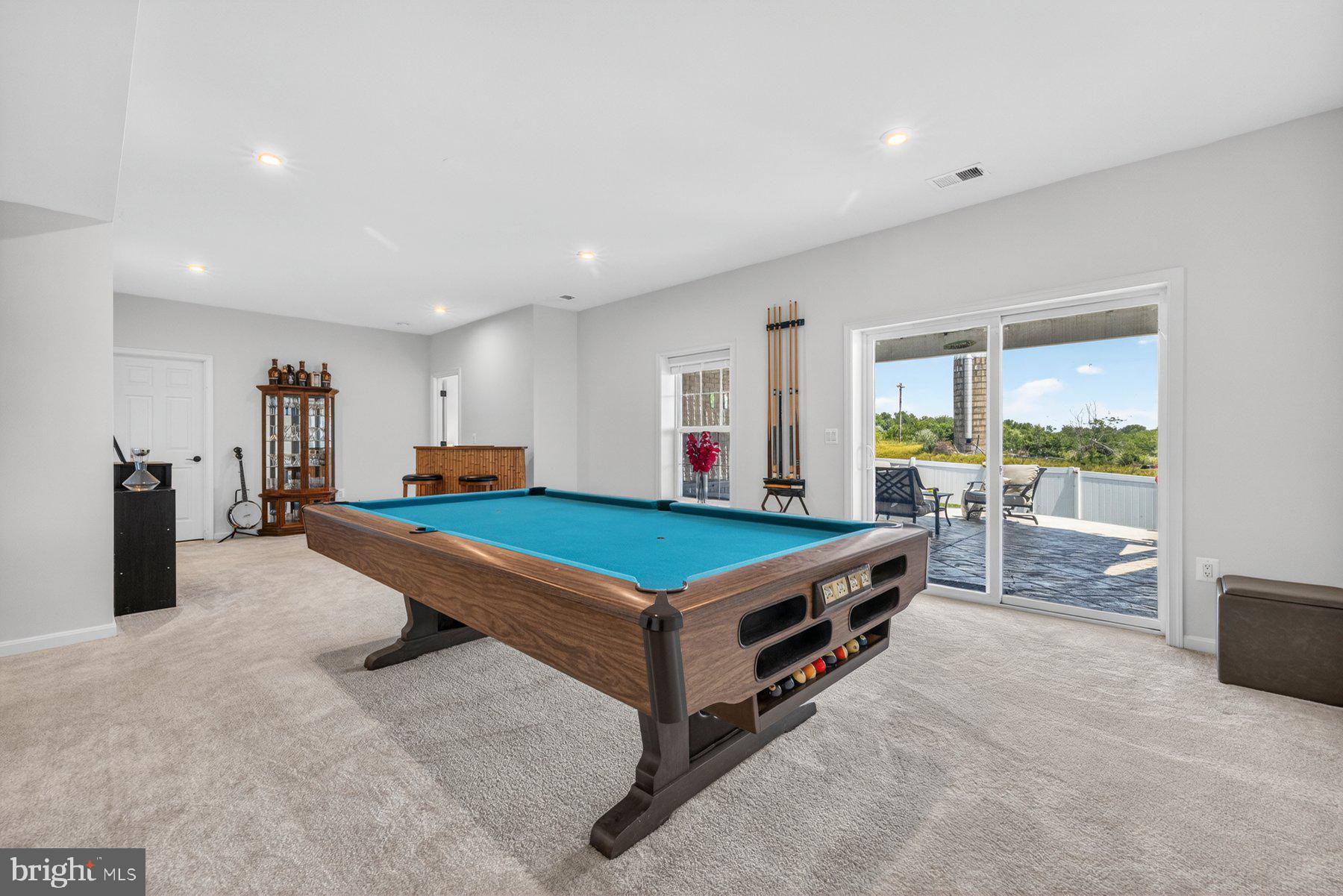 SOUTHERN HILLS - Residential