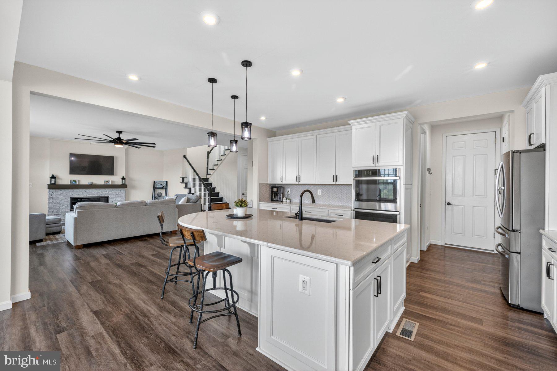 SOUTHERN HILLS - Residential