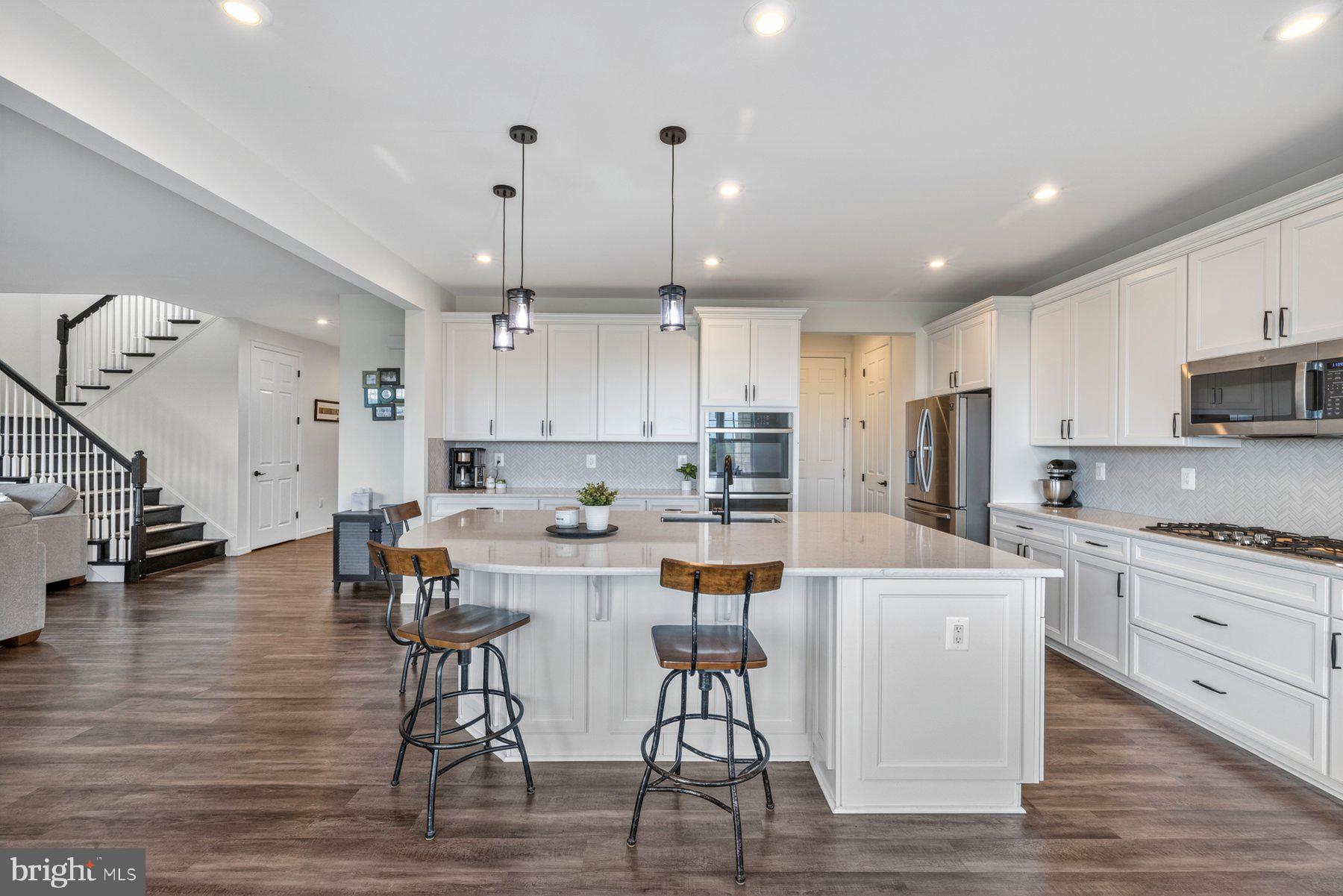 SOUTHERN HILLS - Residential