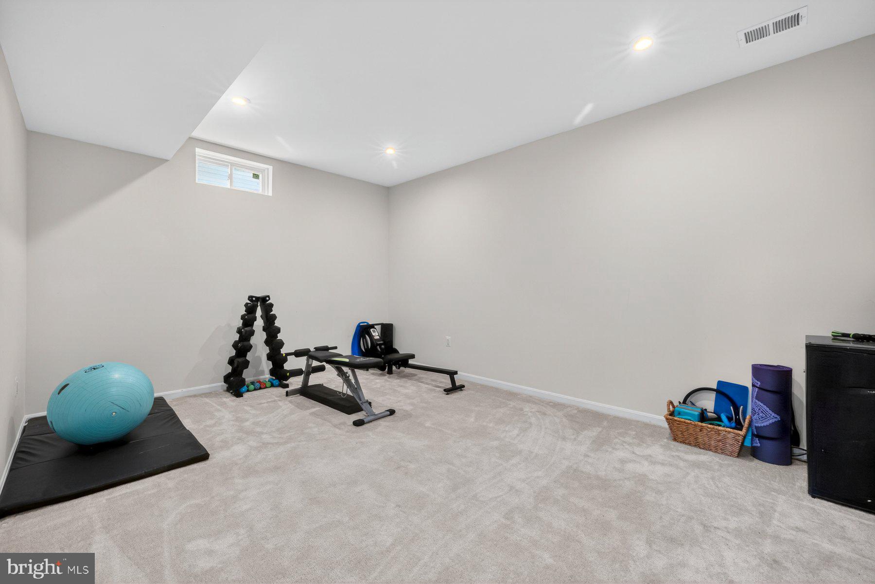 SOUTHERN HILLS - Residential