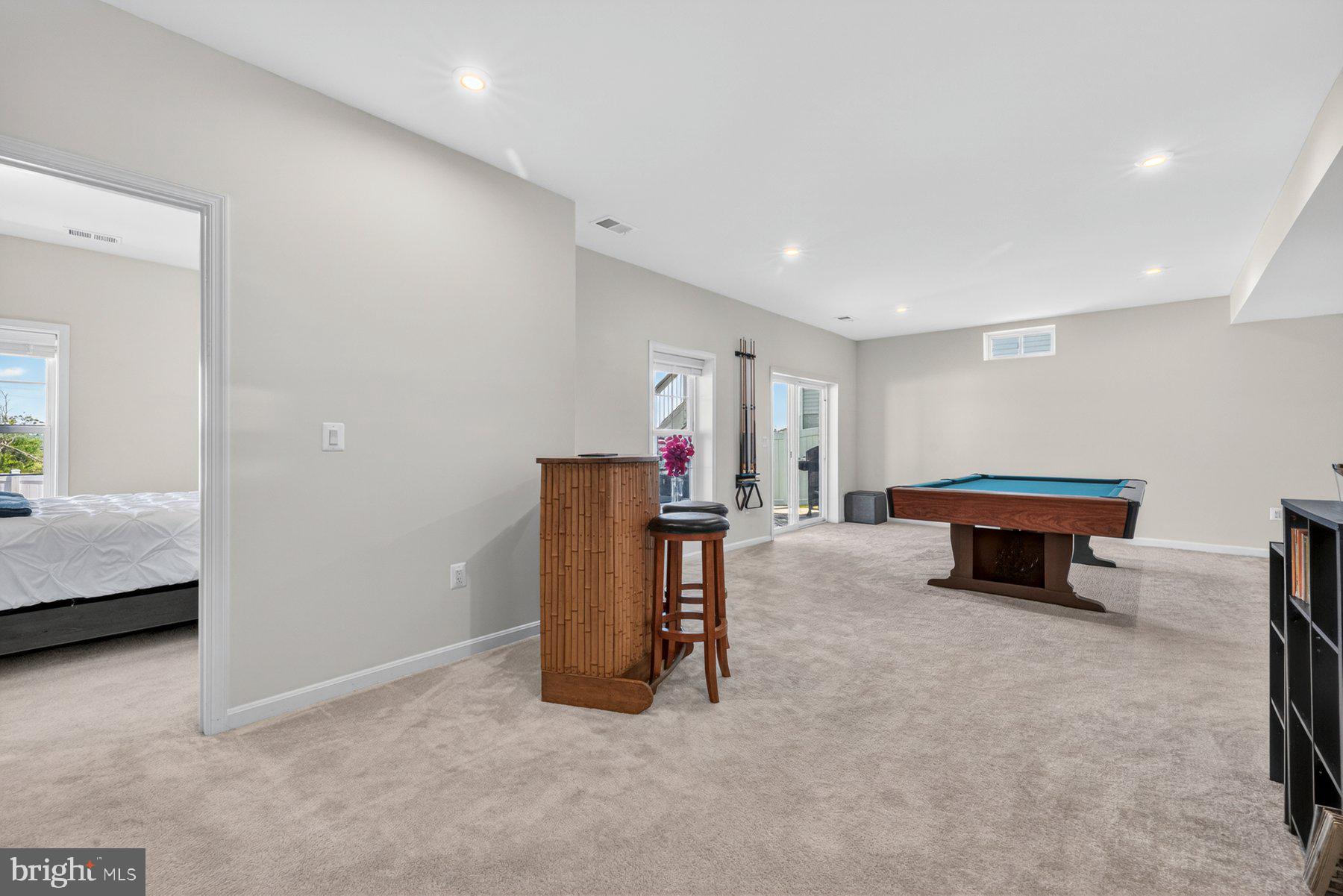 SOUTHERN HILLS - Residential
