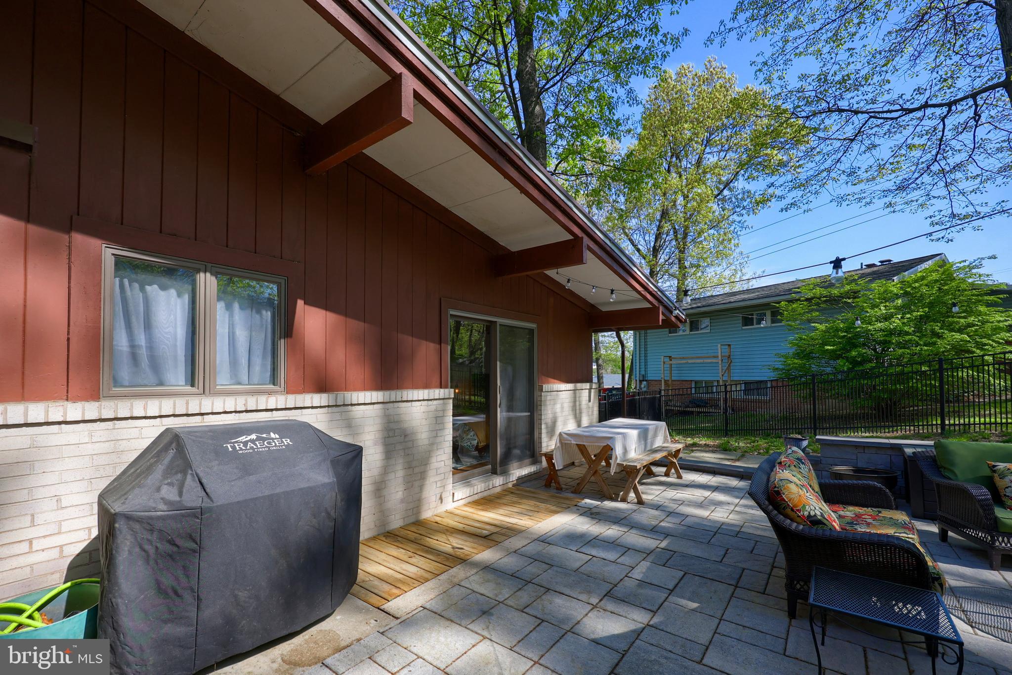 HILLCREST - Residential