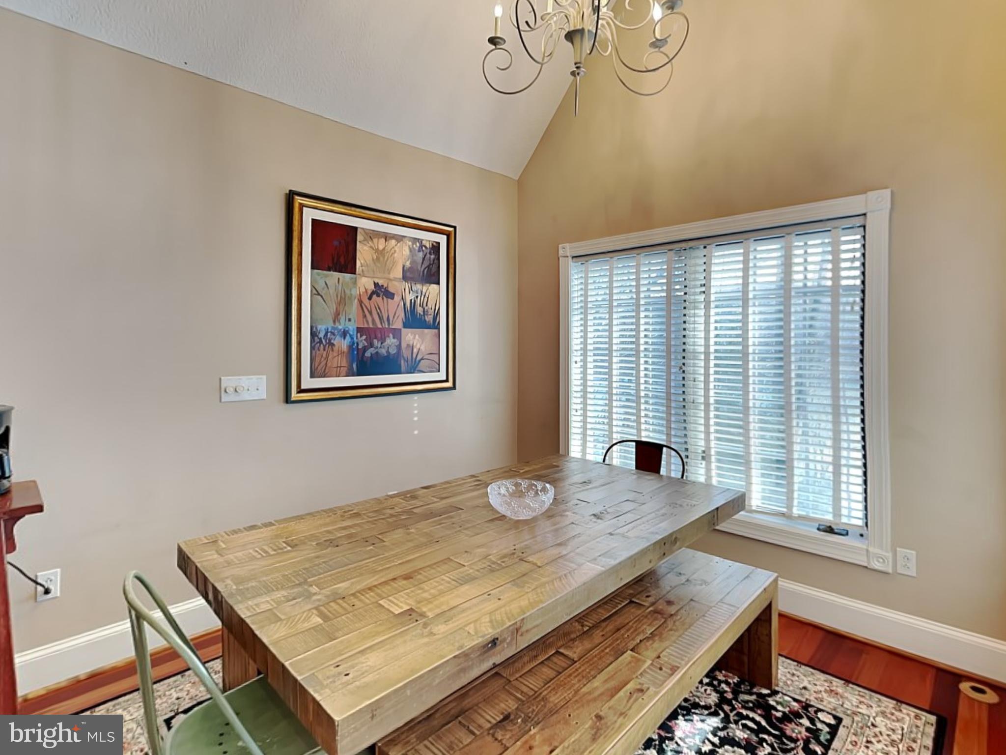 SHINGLE CAMP TERRACE - Residential