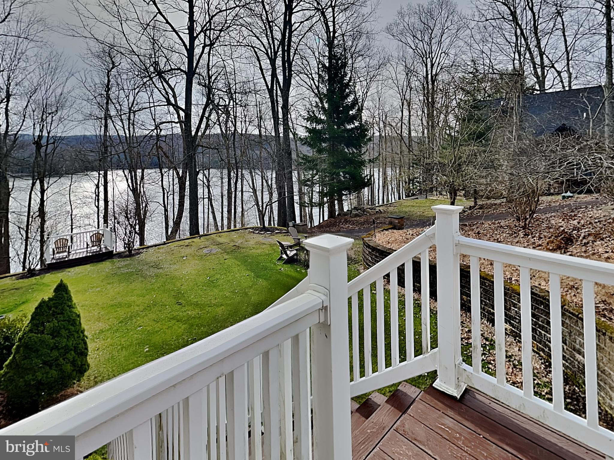 SHINGLE CAMP TERRACE - Residential
