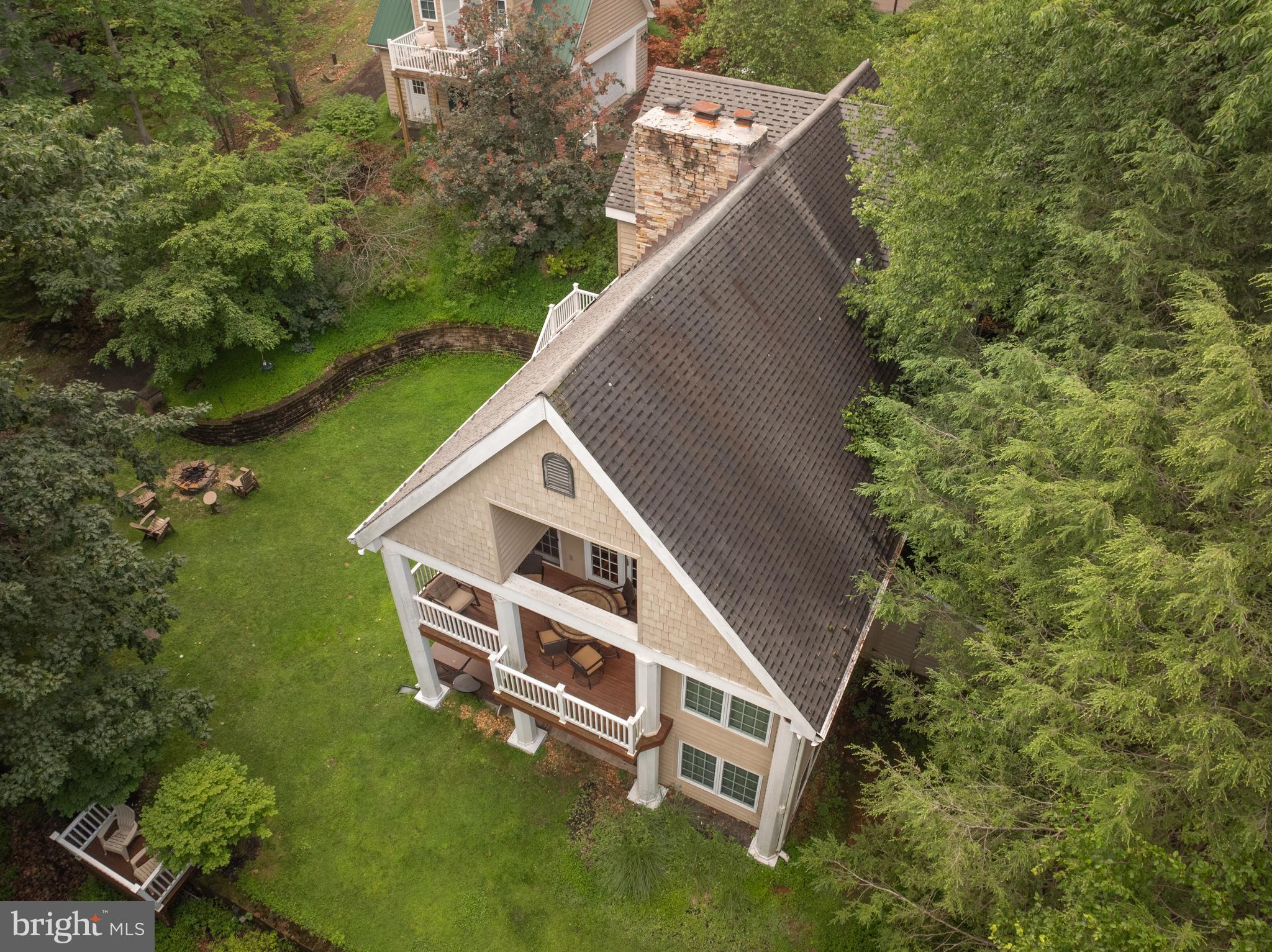SHINGLE CAMP TERRACE - Residential