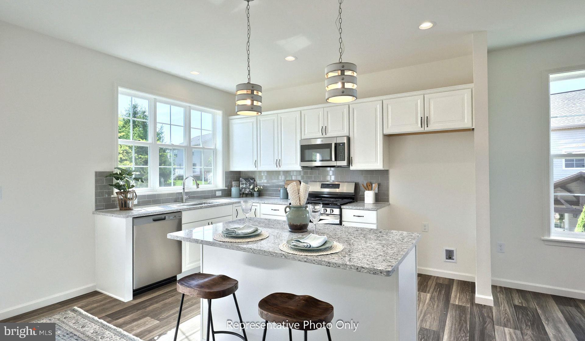 MERIDIAN HEIGHTS - Residential