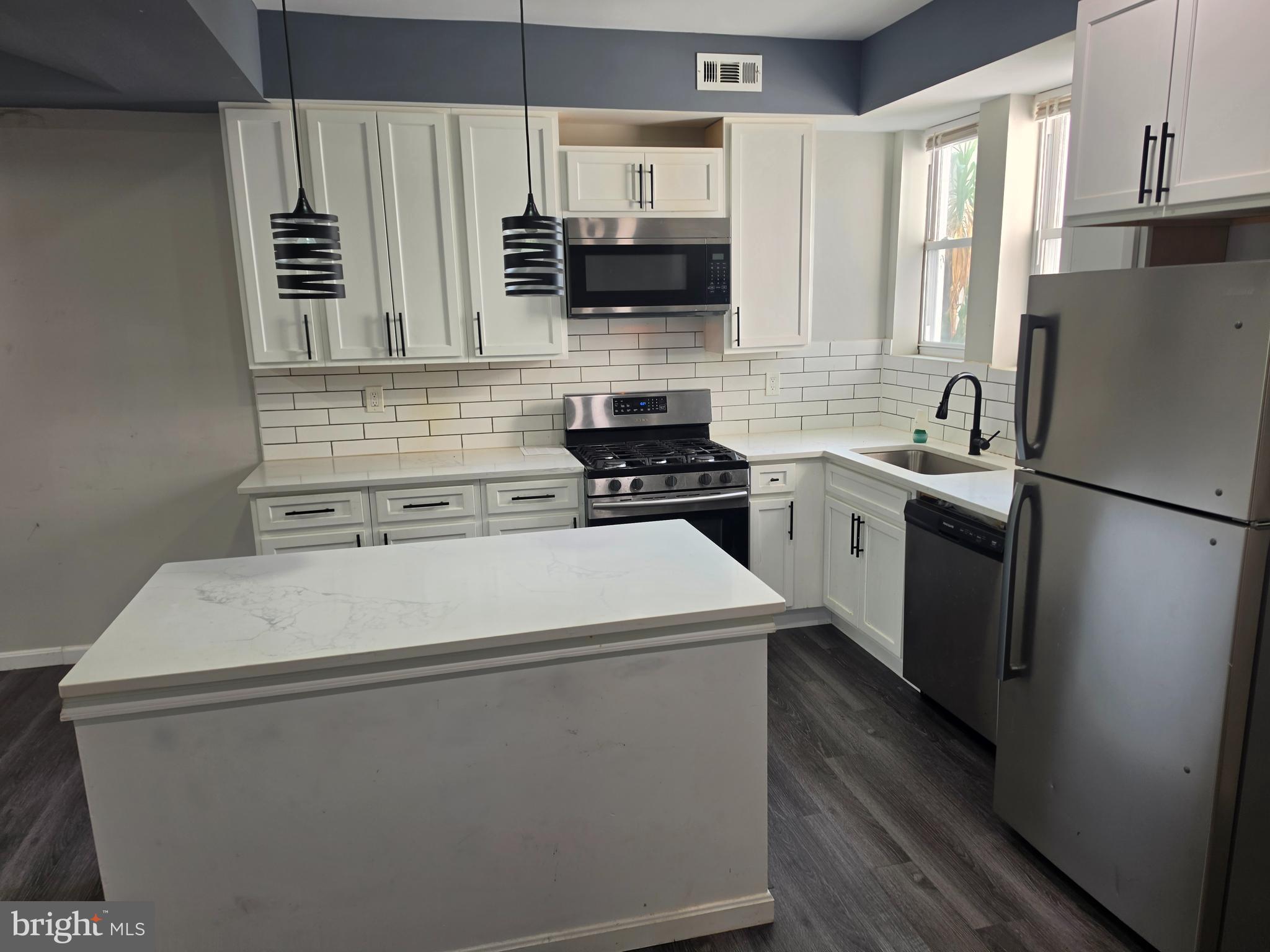 PARK HEIGHTS - Residential