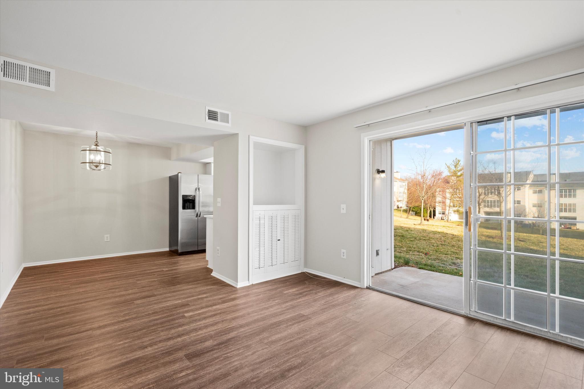 FOX CHAPEL AT TUDOR KNOLLS - Residential