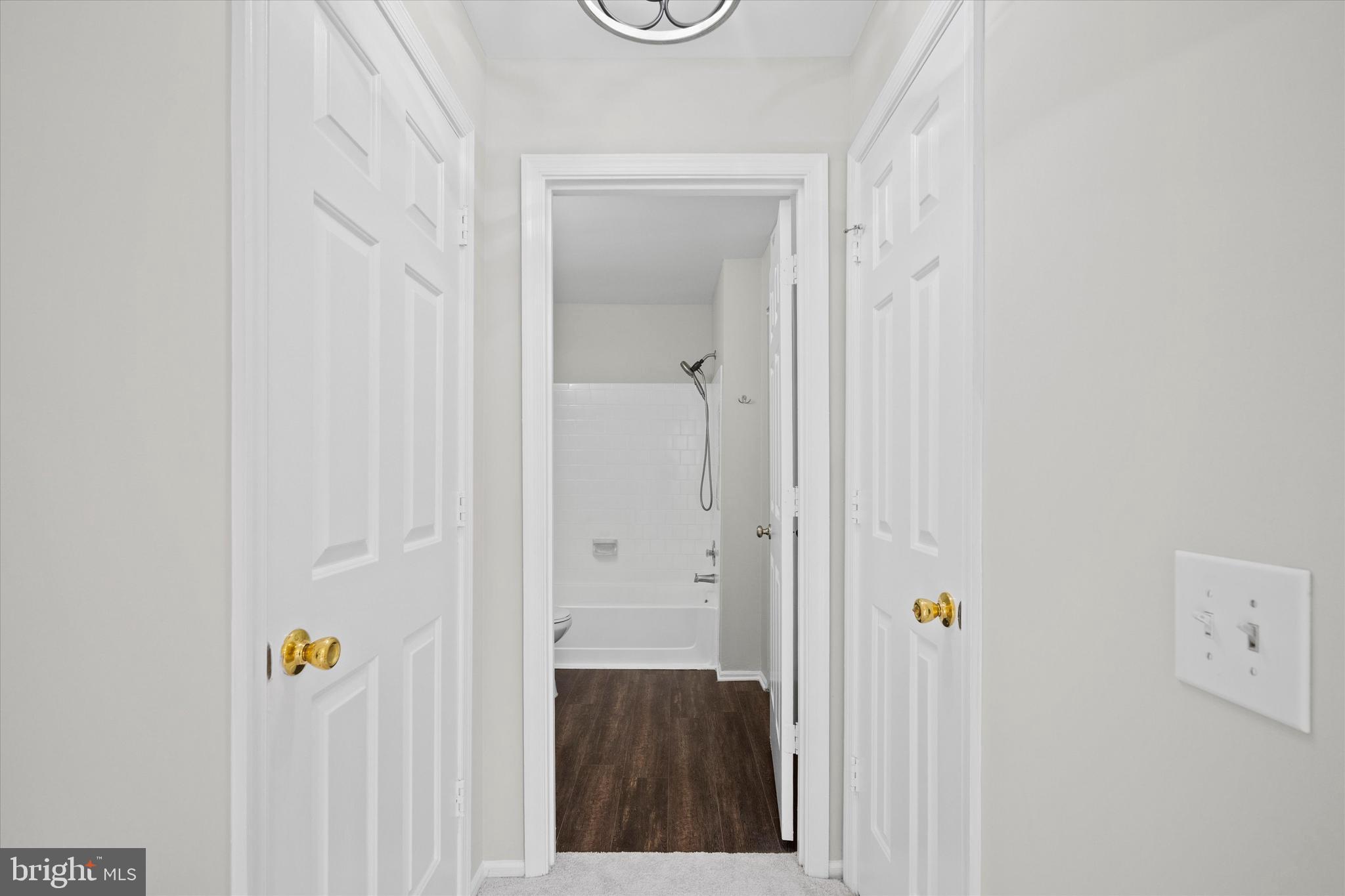 FOX CHAPEL AT TUDOR KNOLLS - Residential