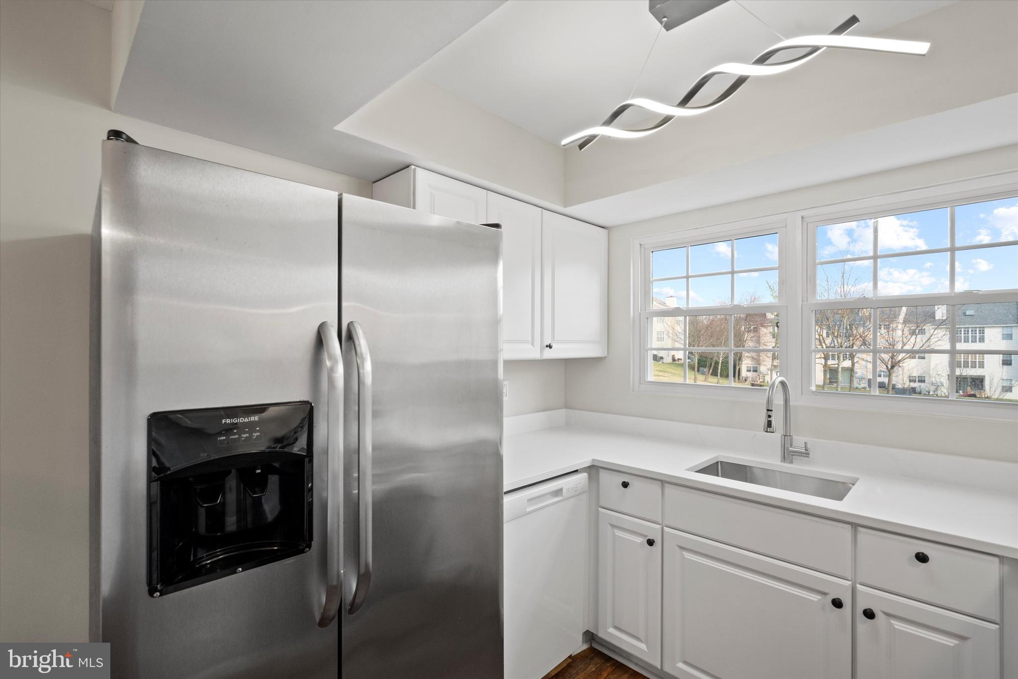 FOX CHAPEL AT TUDOR KNOLLS - Residential