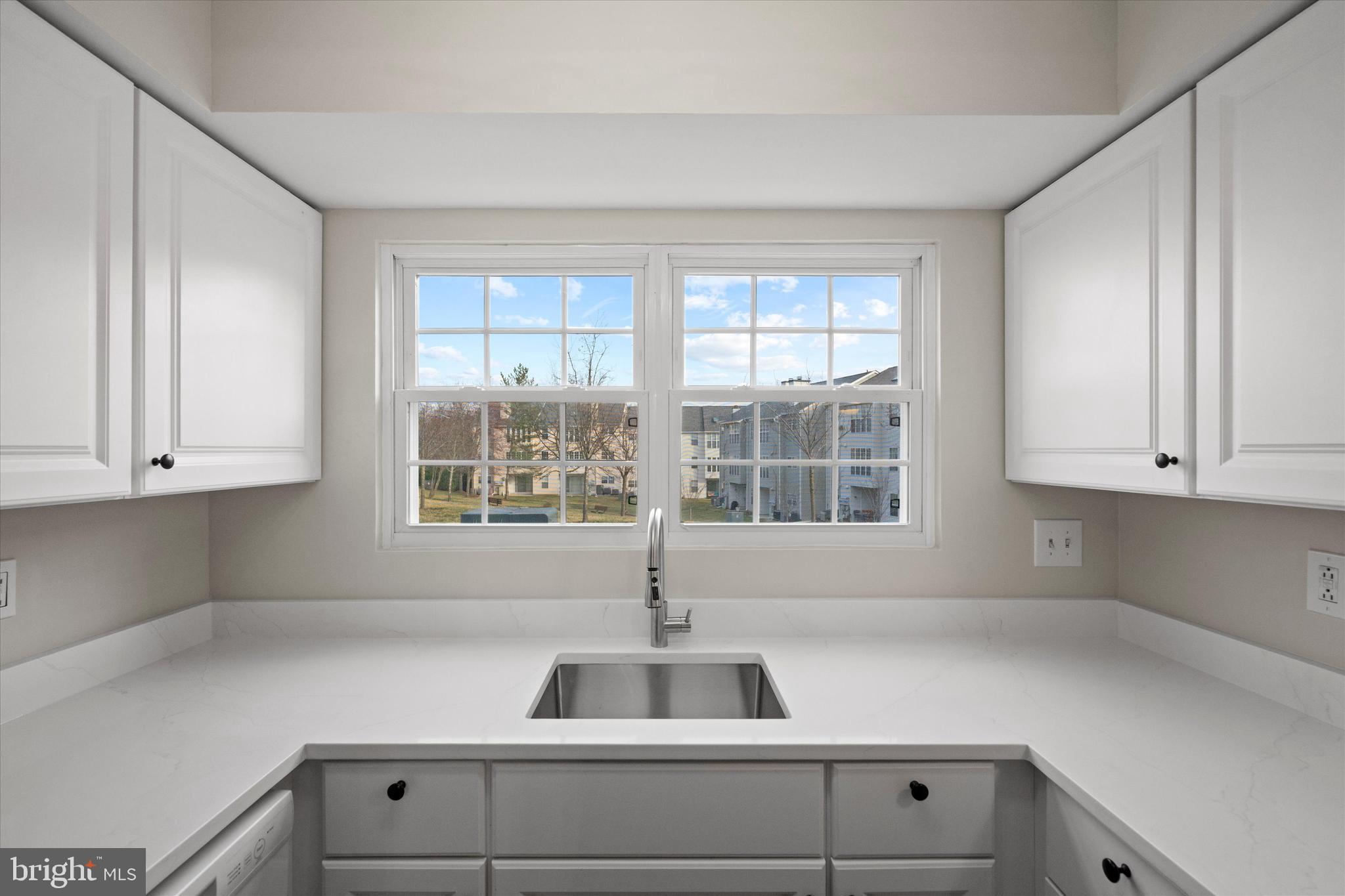 FOX CHAPEL AT TUDOR KNOLLS - Residential