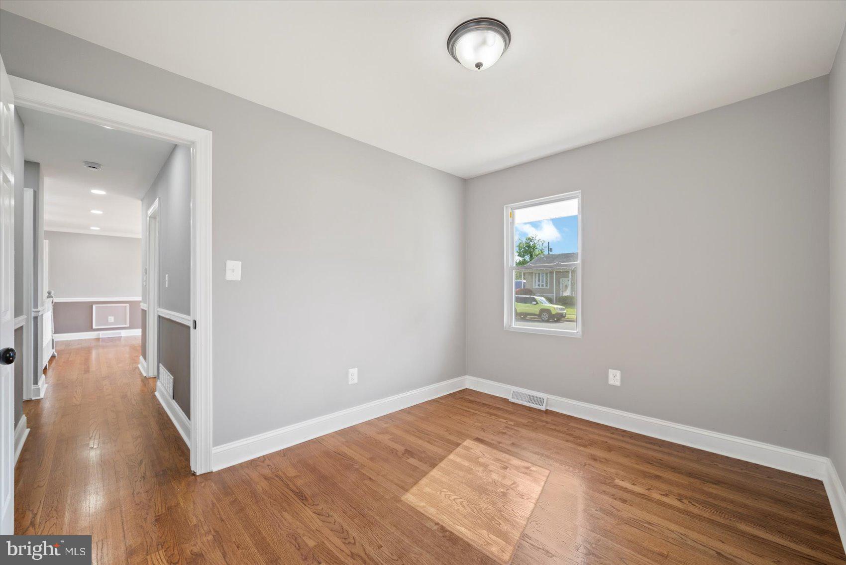 WINDSOR - Residential